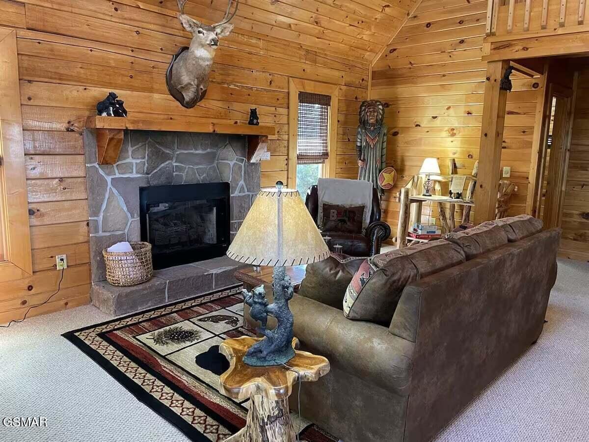 929 Buck Way Sevierville TN 37876