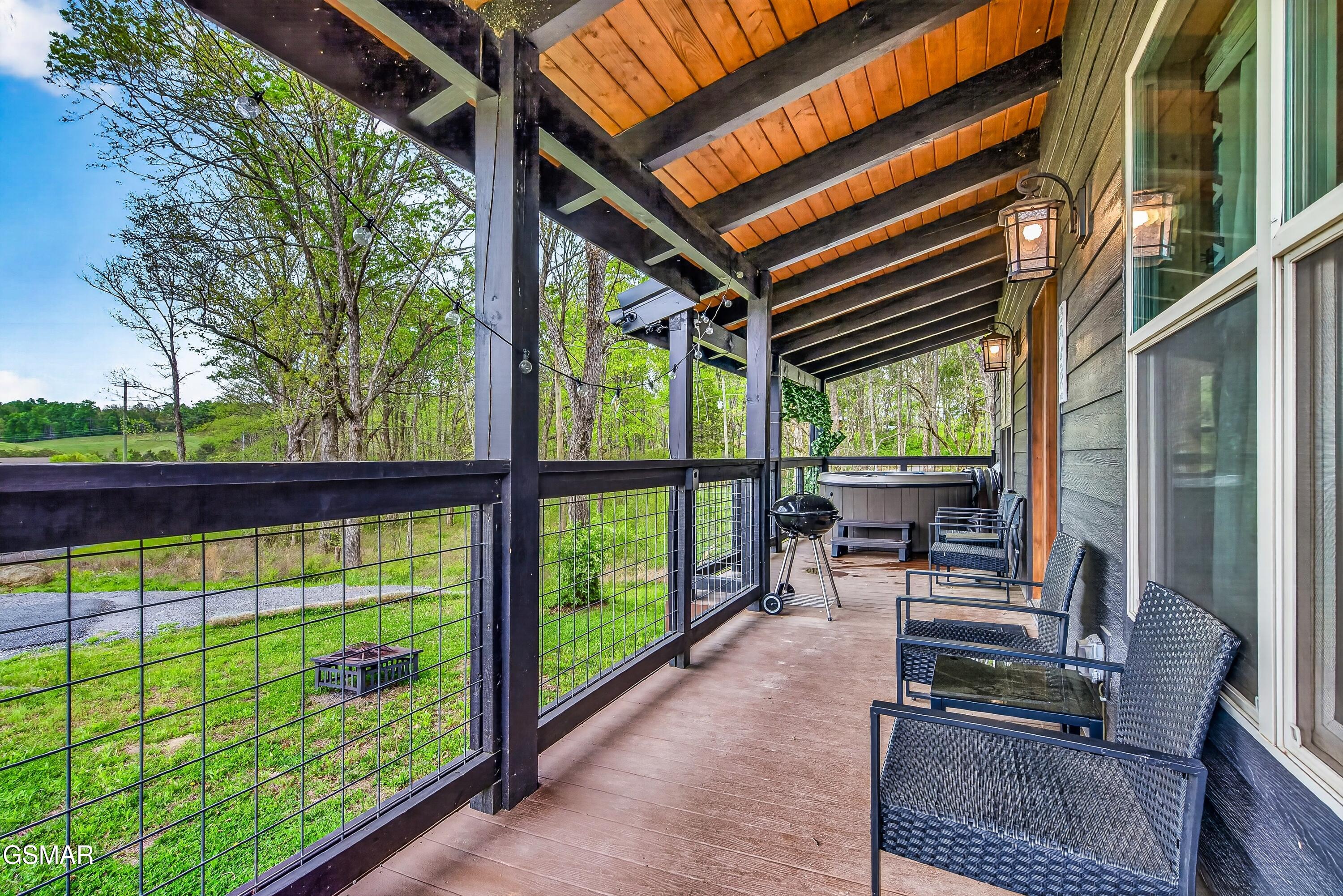 3412 Worth Road Sevierville TN 37876