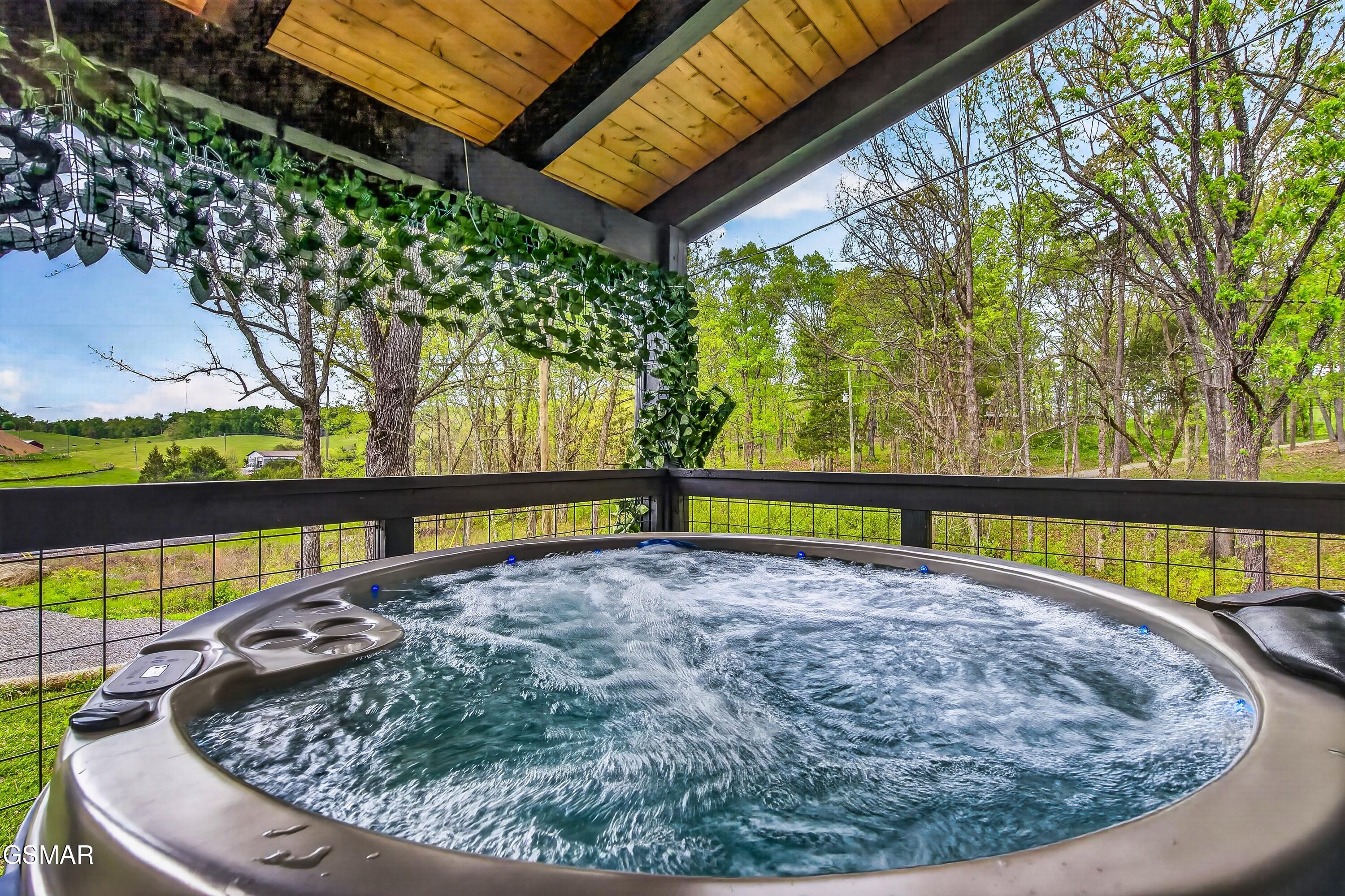 3412 Worth Road Sevierville TN 37876