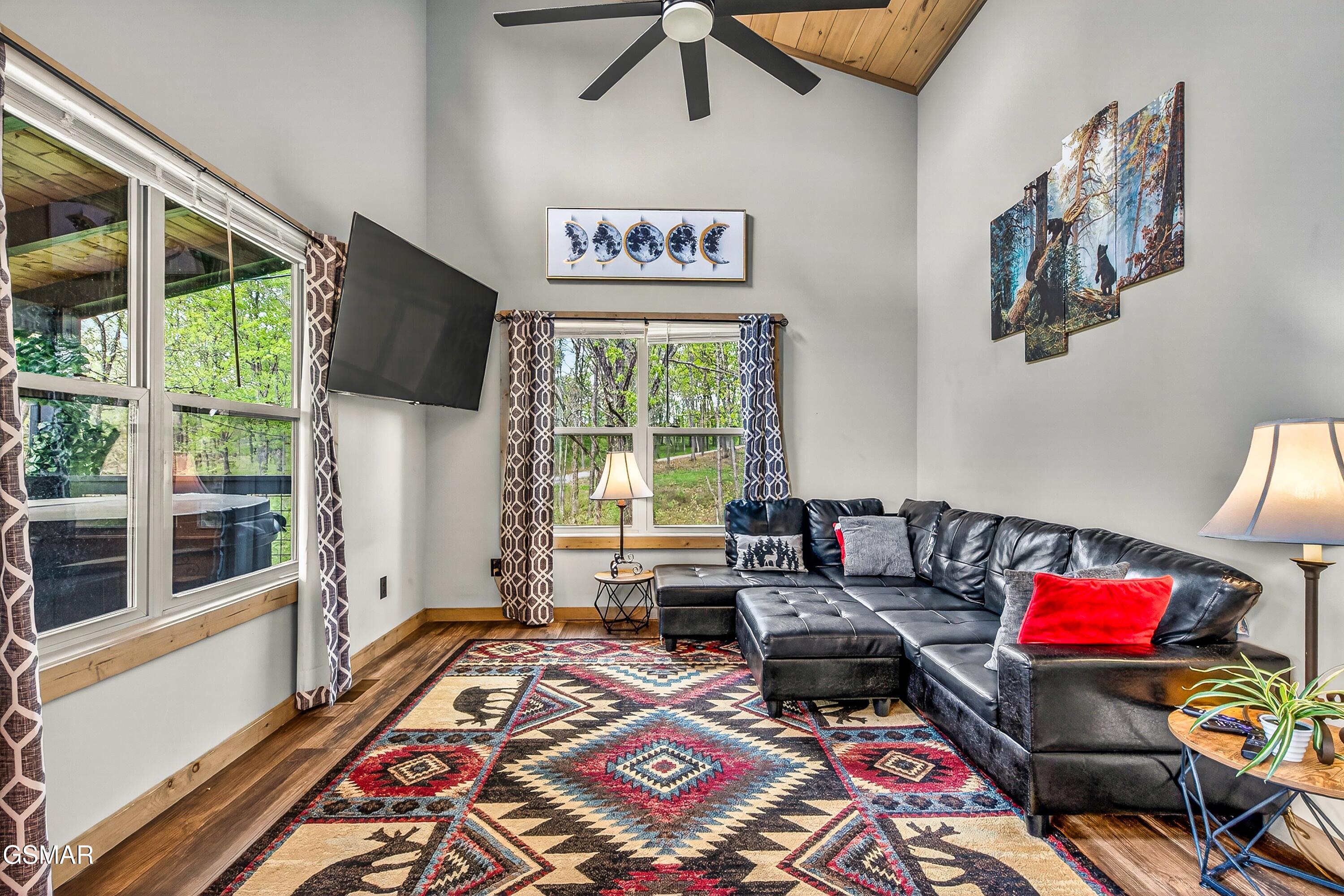 3412 Worth Road Sevierville TN 37876