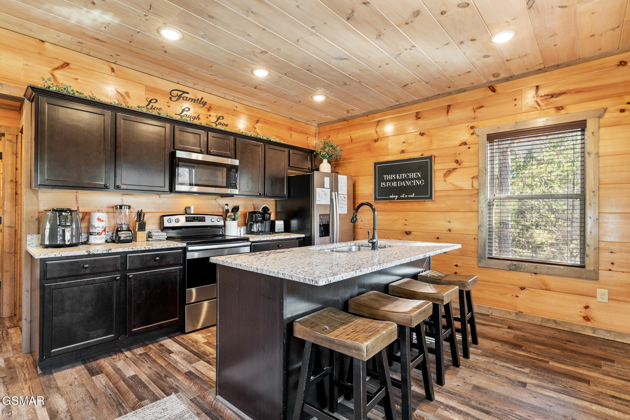 310 Paul Lafollette Way Sevierville TN 37876