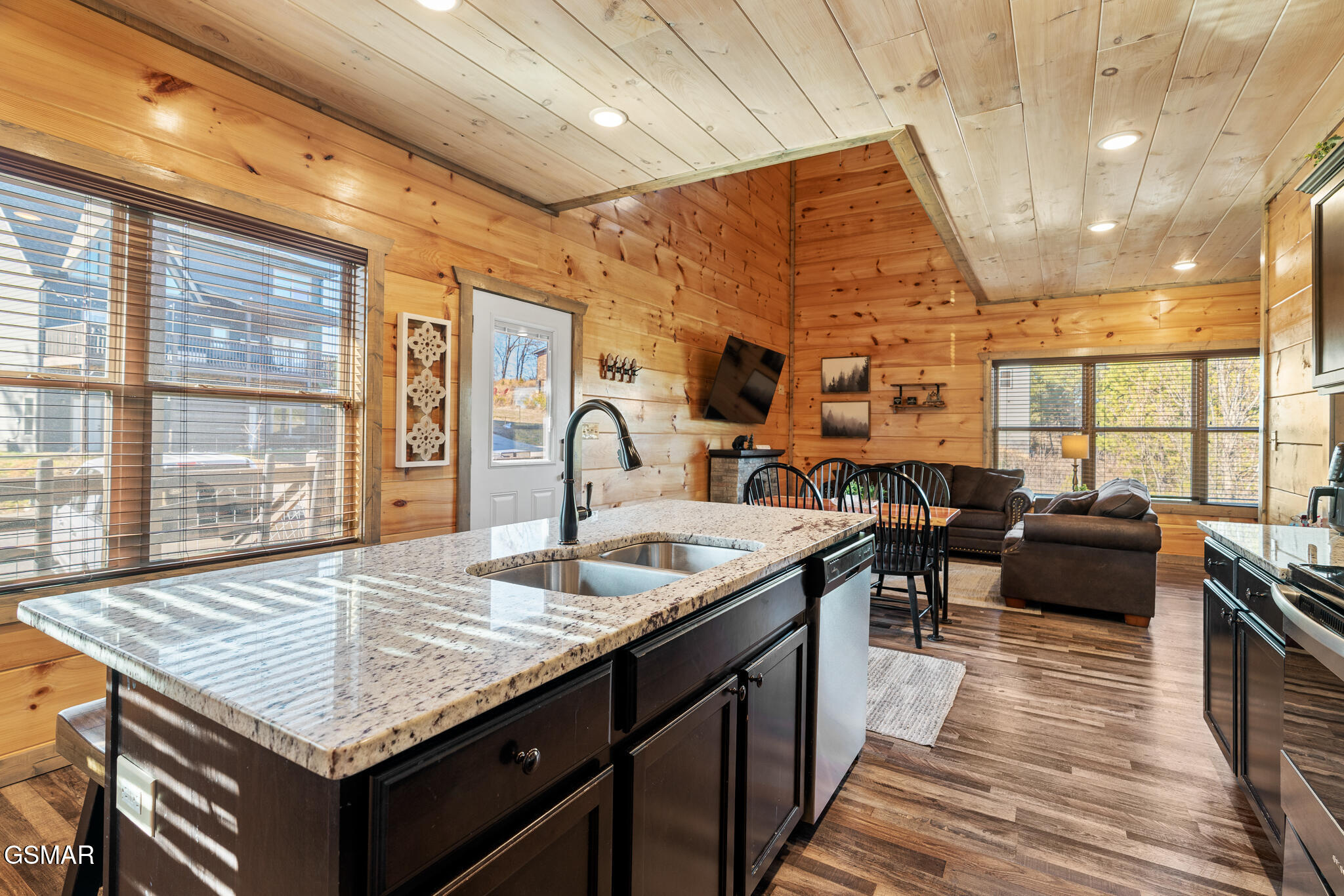 310 Paul Lafollette Way Sevierville TN 37876