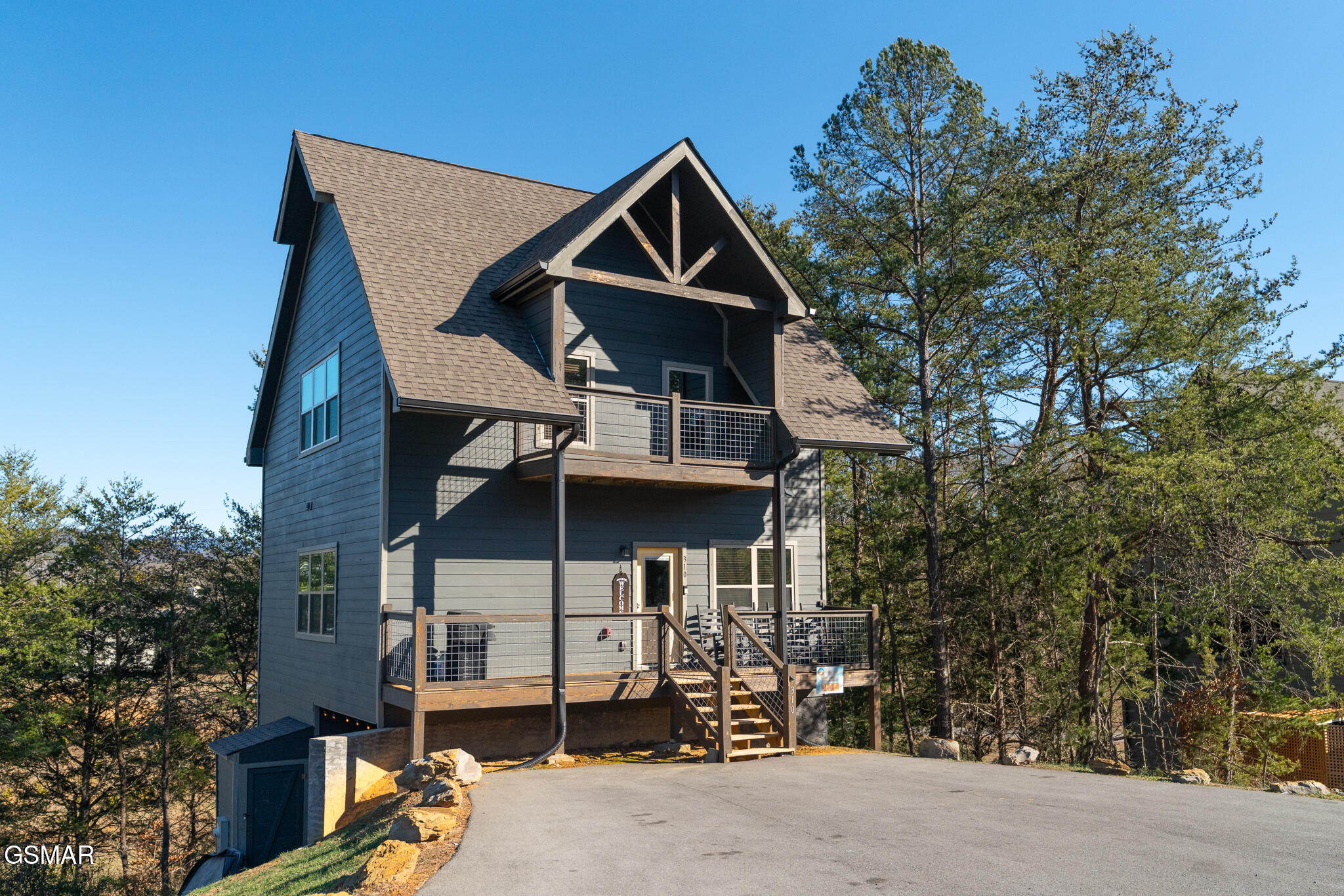 310 Paul Lafollette Way Sevierville TN 37876