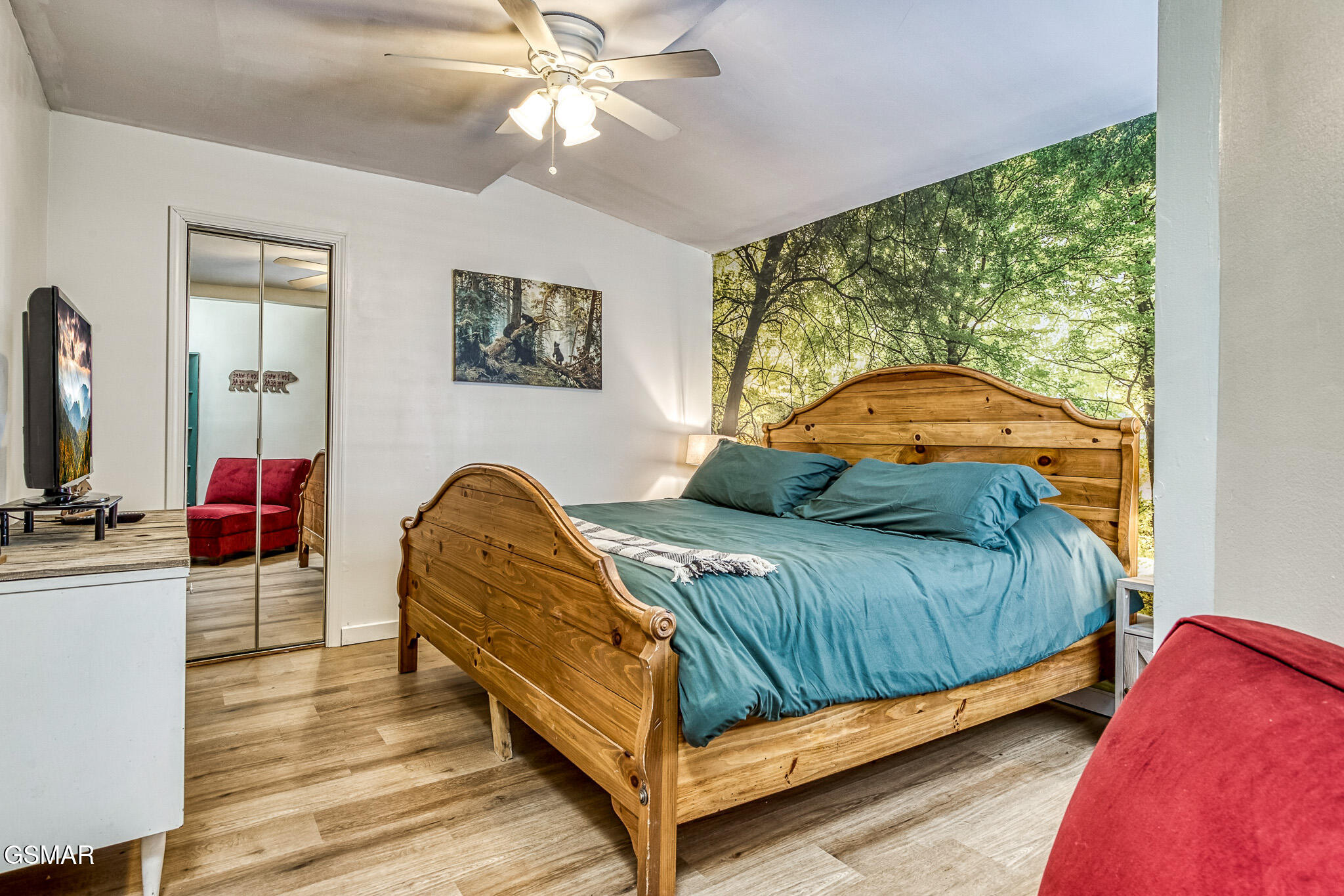 1071 E Foothills Drive Gatlinburg TN 37738