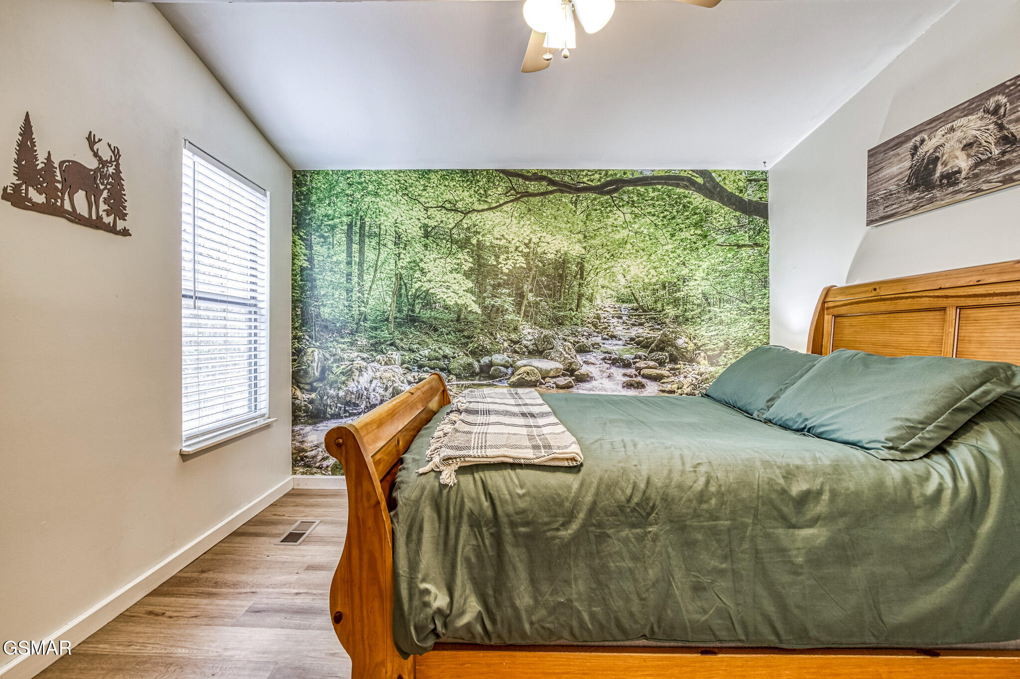 1071 E Foothills Drive Gatlinburg TN 37738