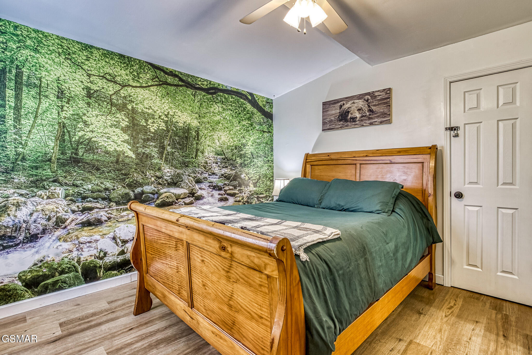 1071 E Foothills Drive Gatlinburg TN 37738