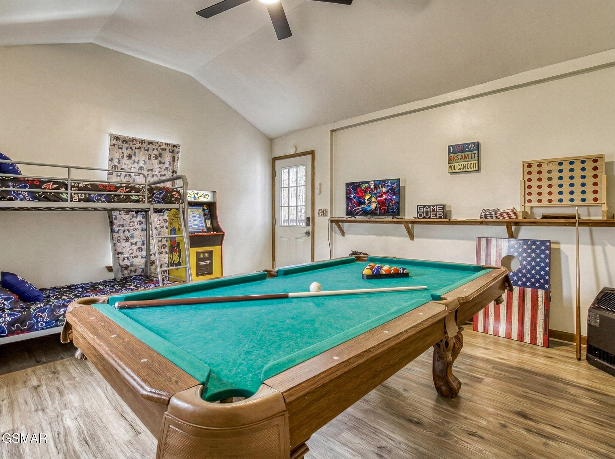 1071 E Foothills Drive Gatlinburg TN 37738