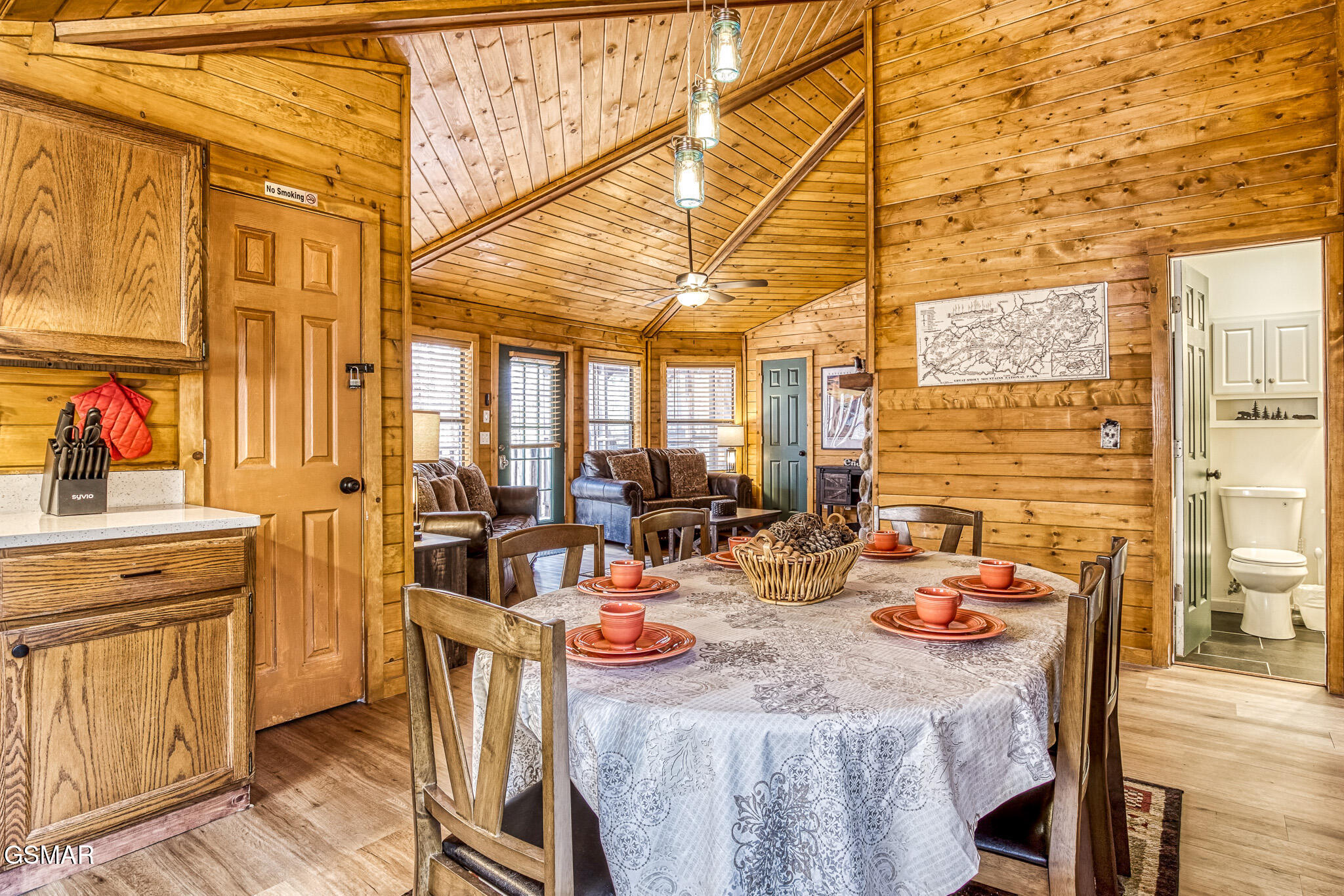 1071 E Foothills Drive Gatlinburg TN 37738