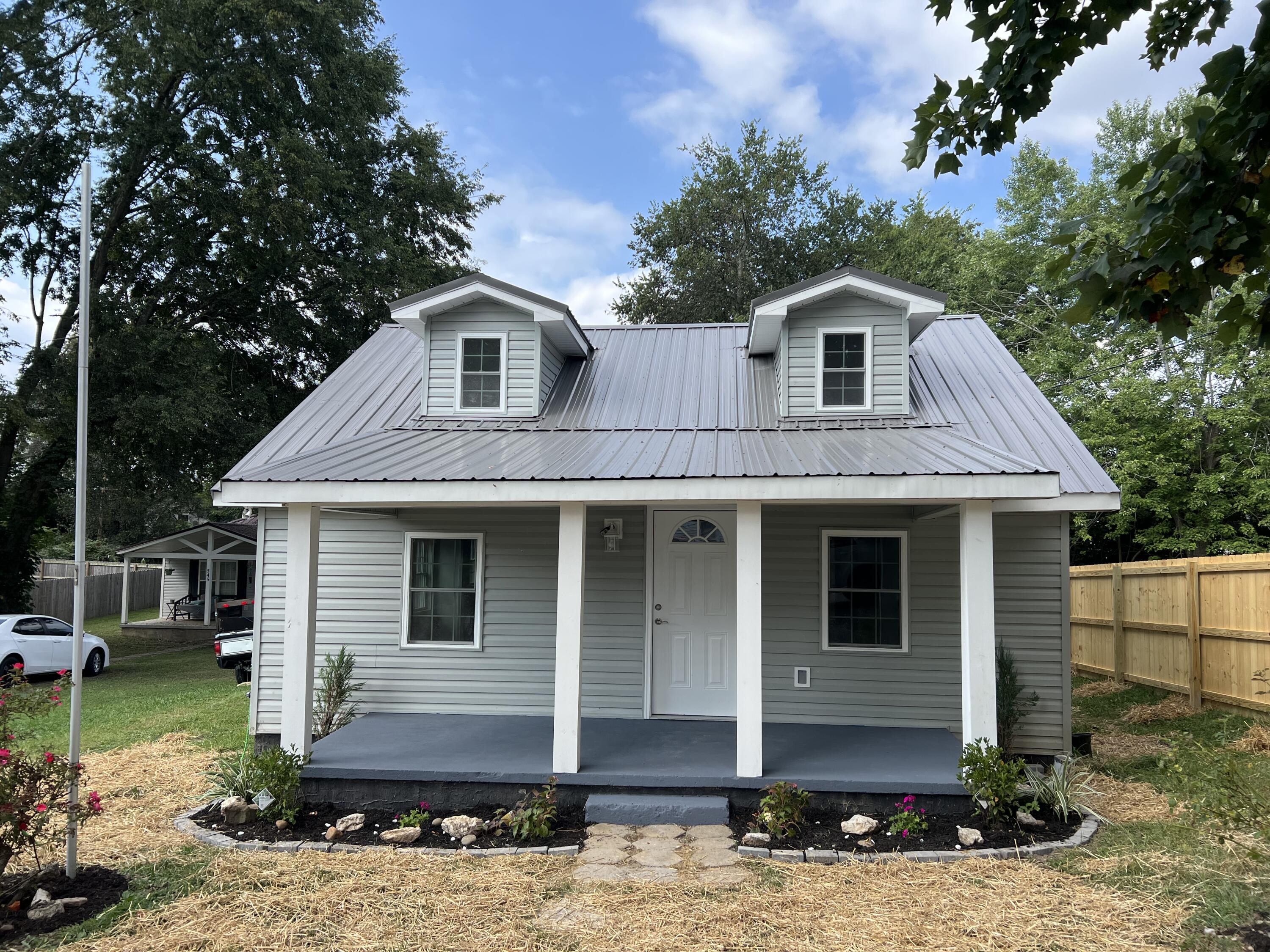 541 7th Street Street Newport TN 37821