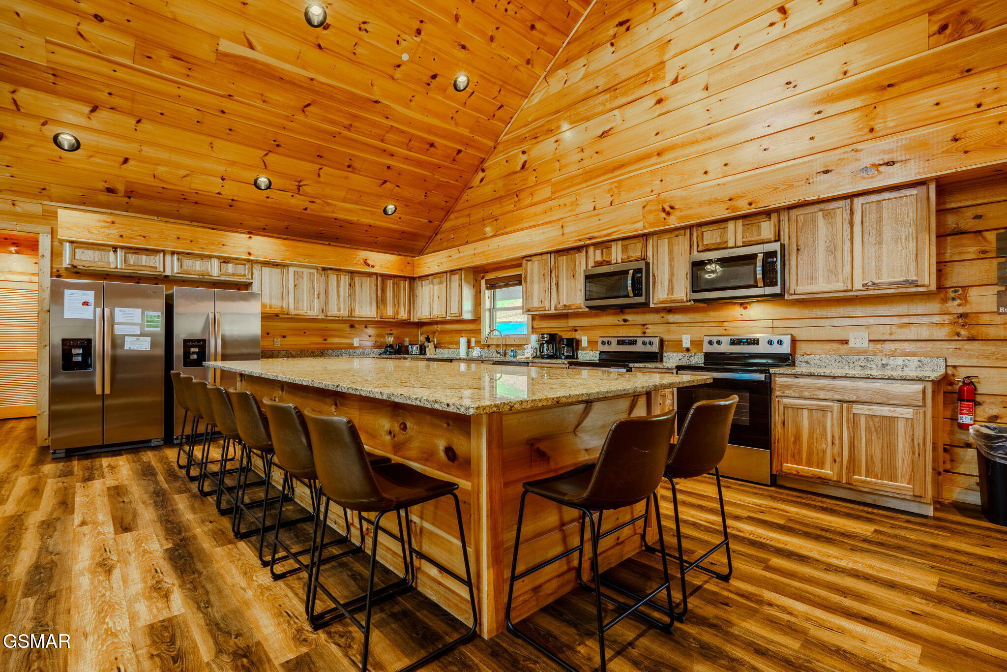 825 String Run Way Street Pigeon Forge TN 37863