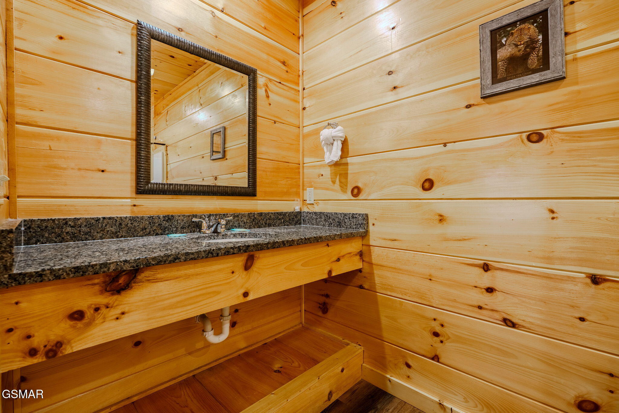 825 String Run Way Street Pigeon Forge TN 37863