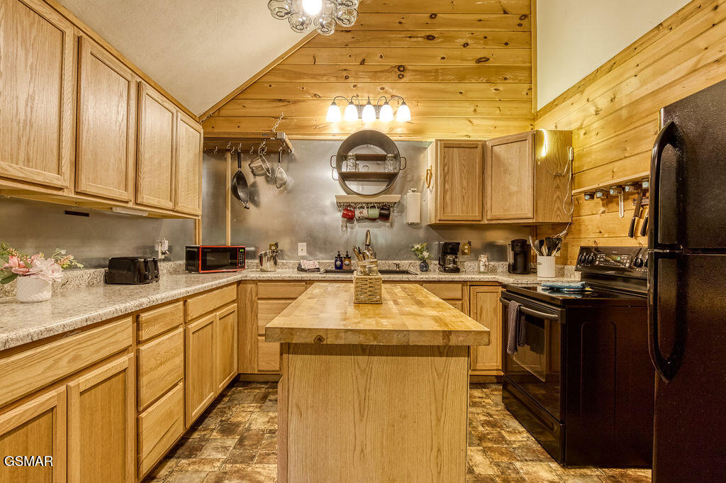 1513 Tyler Way Sevierville TN 37876