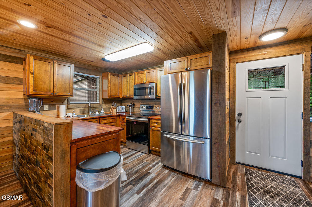 4238 Dollys Drive Sevierville TN 37876
