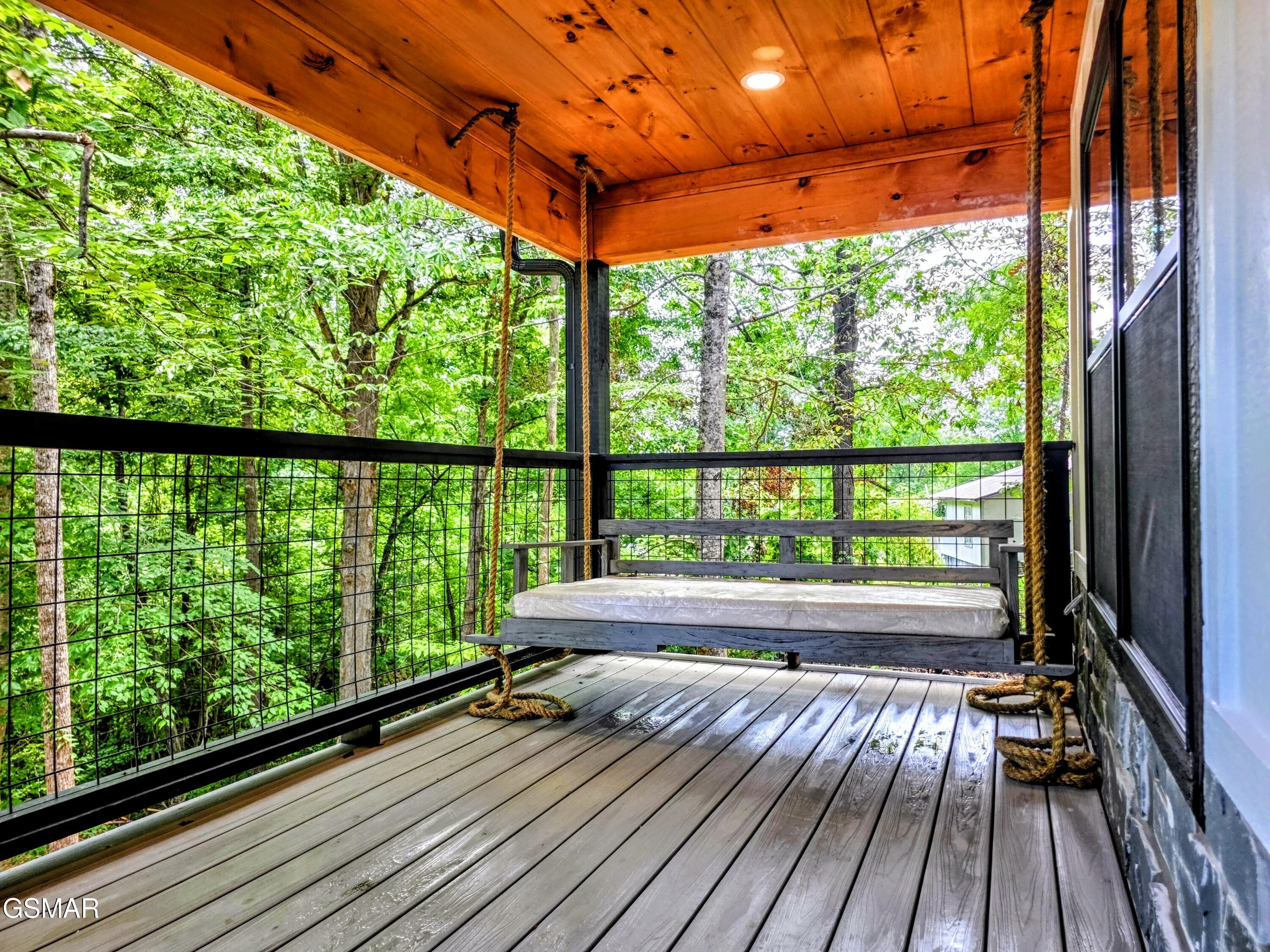 758 Timberlake Circle Sevierville TN 37876