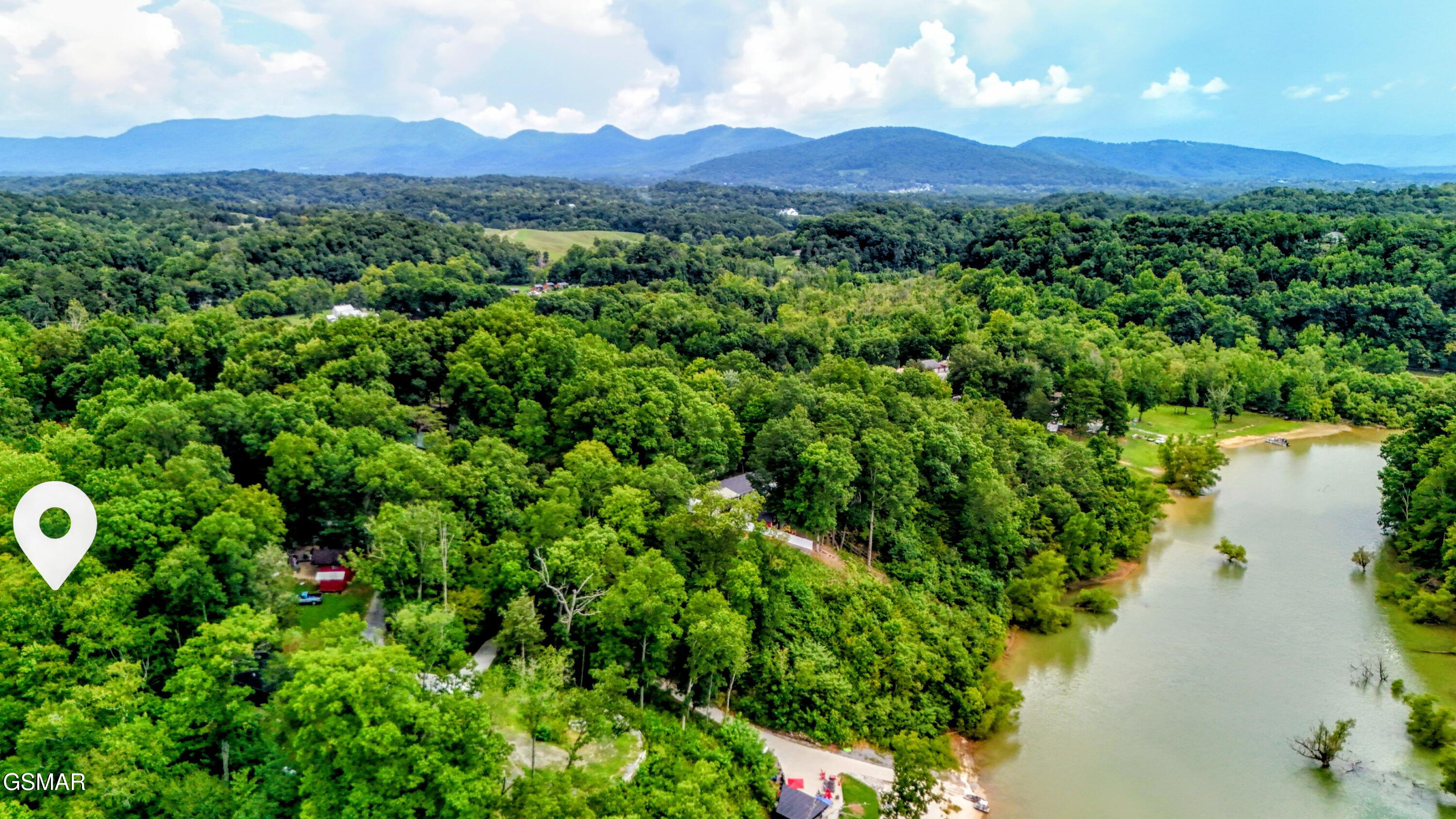 758 Timberlake Circle Sevierville TN 37876