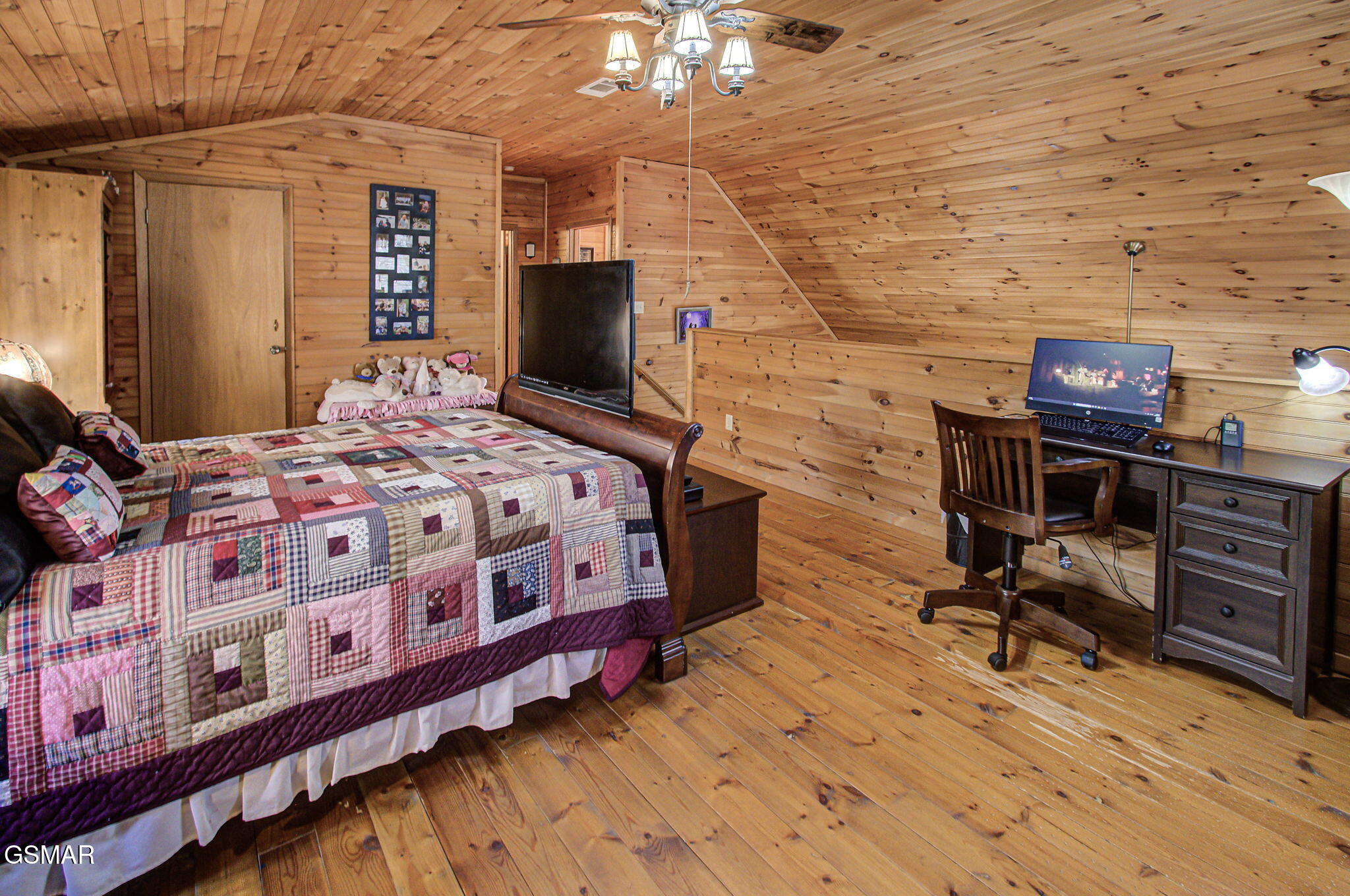 4917 Latta Way Gatlinburg TN 37738