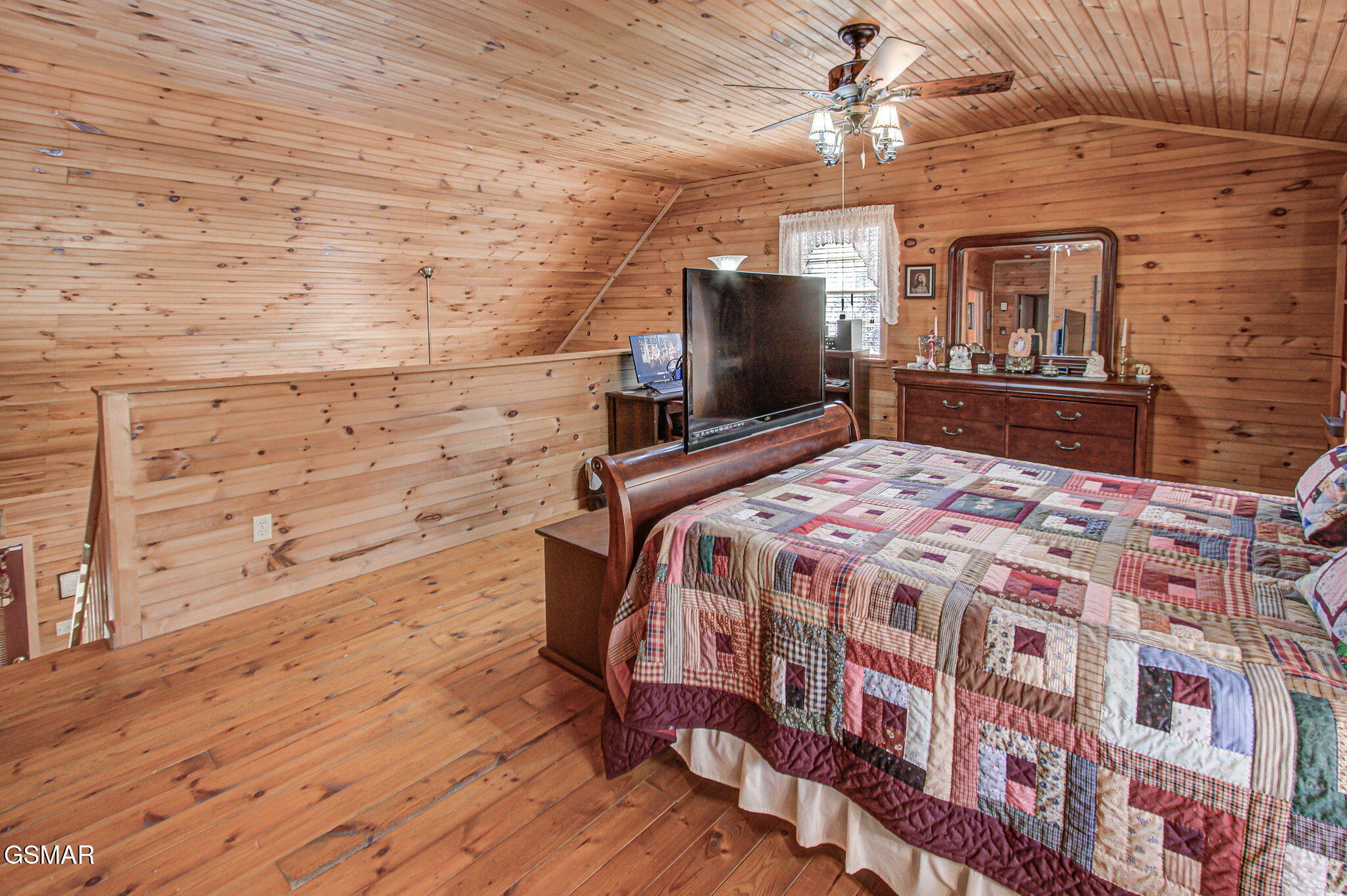 4917 Latta Way Gatlinburg TN 37738