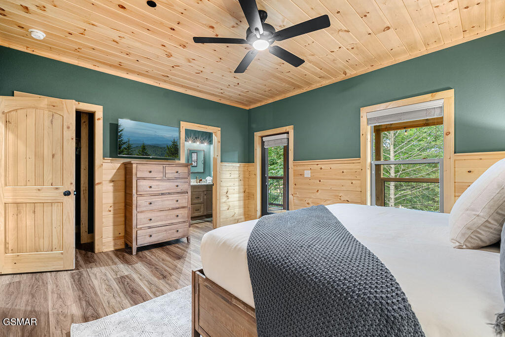 1130 Lee Cardwell Circle Pigeon Forge TN 37863