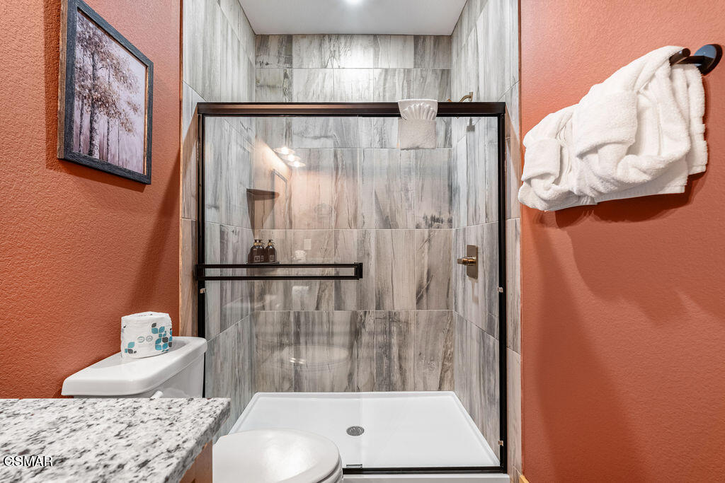 1130 Lee Cardwell Circle Pigeon Forge TN 37863