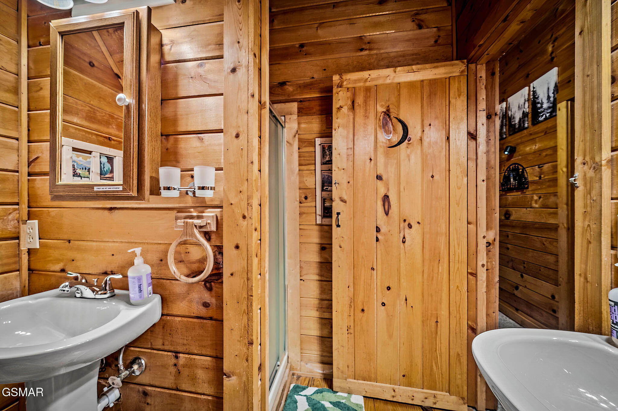 3049 Brothers Way Sevierville TN 37862
