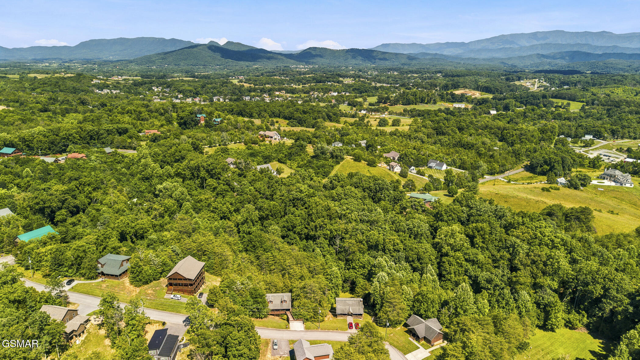 1960 Oakmont Drive Sevierville TN 37876