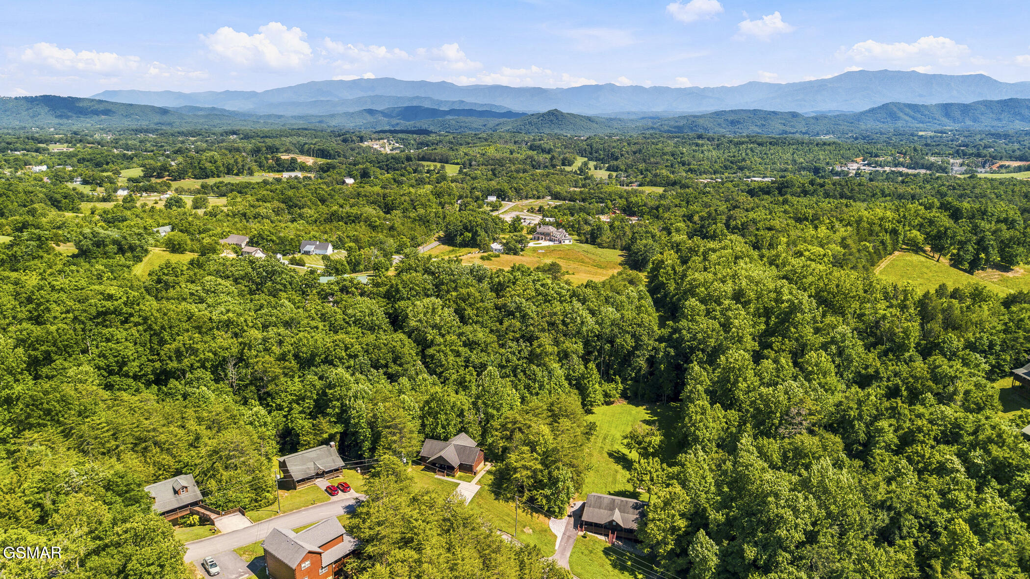 1960 Oakmont Drive Sevierville TN 37876