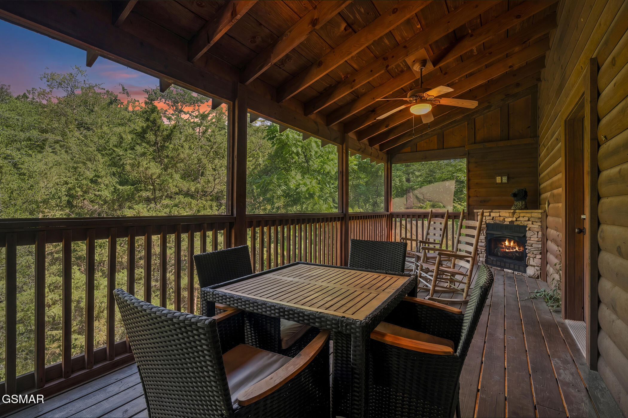 1960 Oakmont Drive Sevierville TN 37876