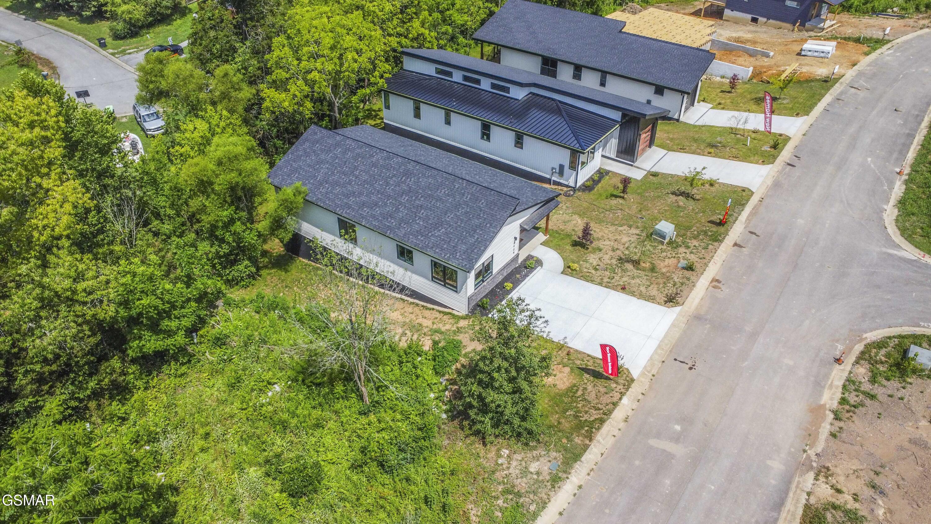 2325 Rock Gardens Drive Sevierville TN 37876