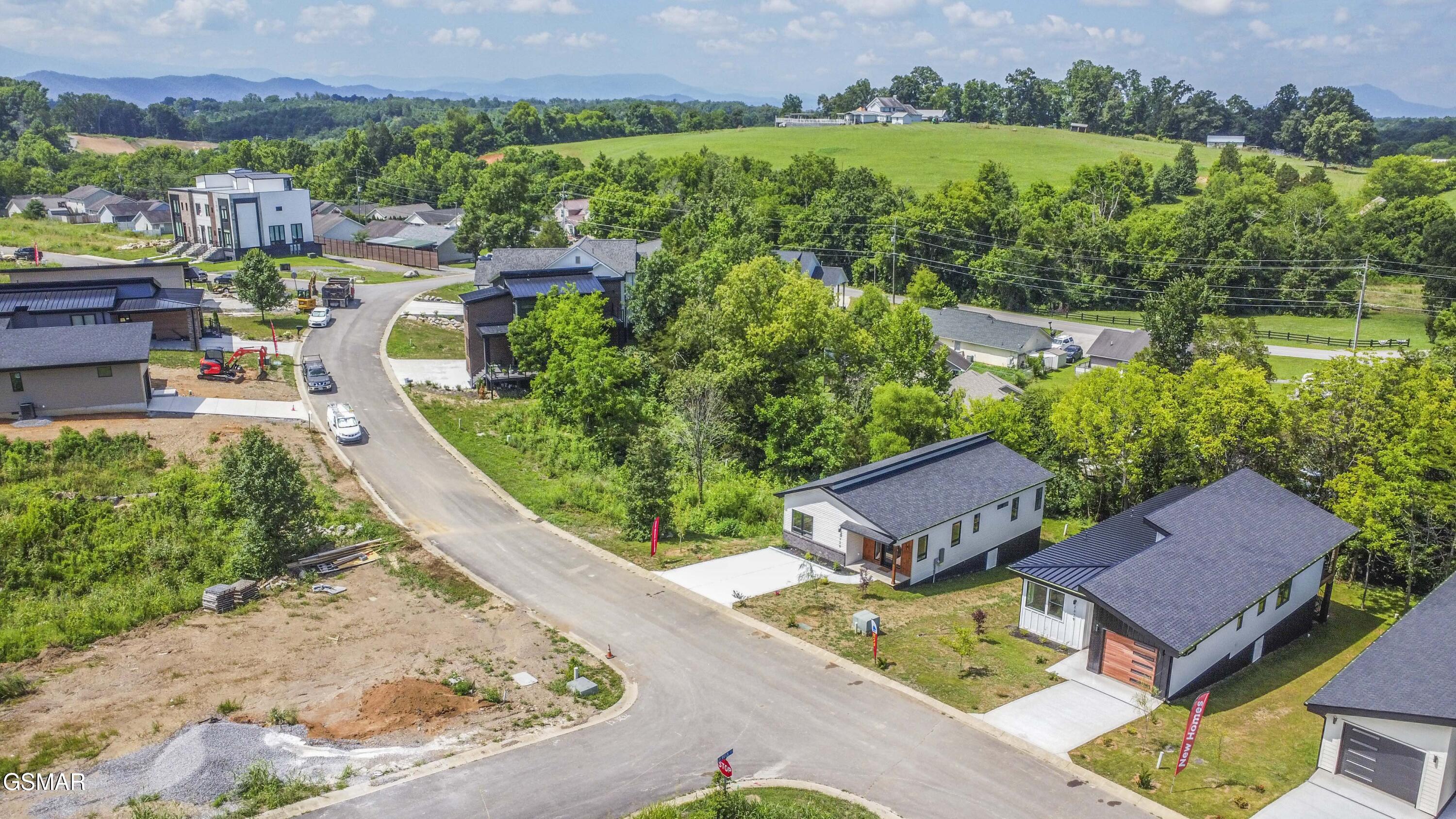 2325 Rock Gardens Drive Sevierville TN 37876