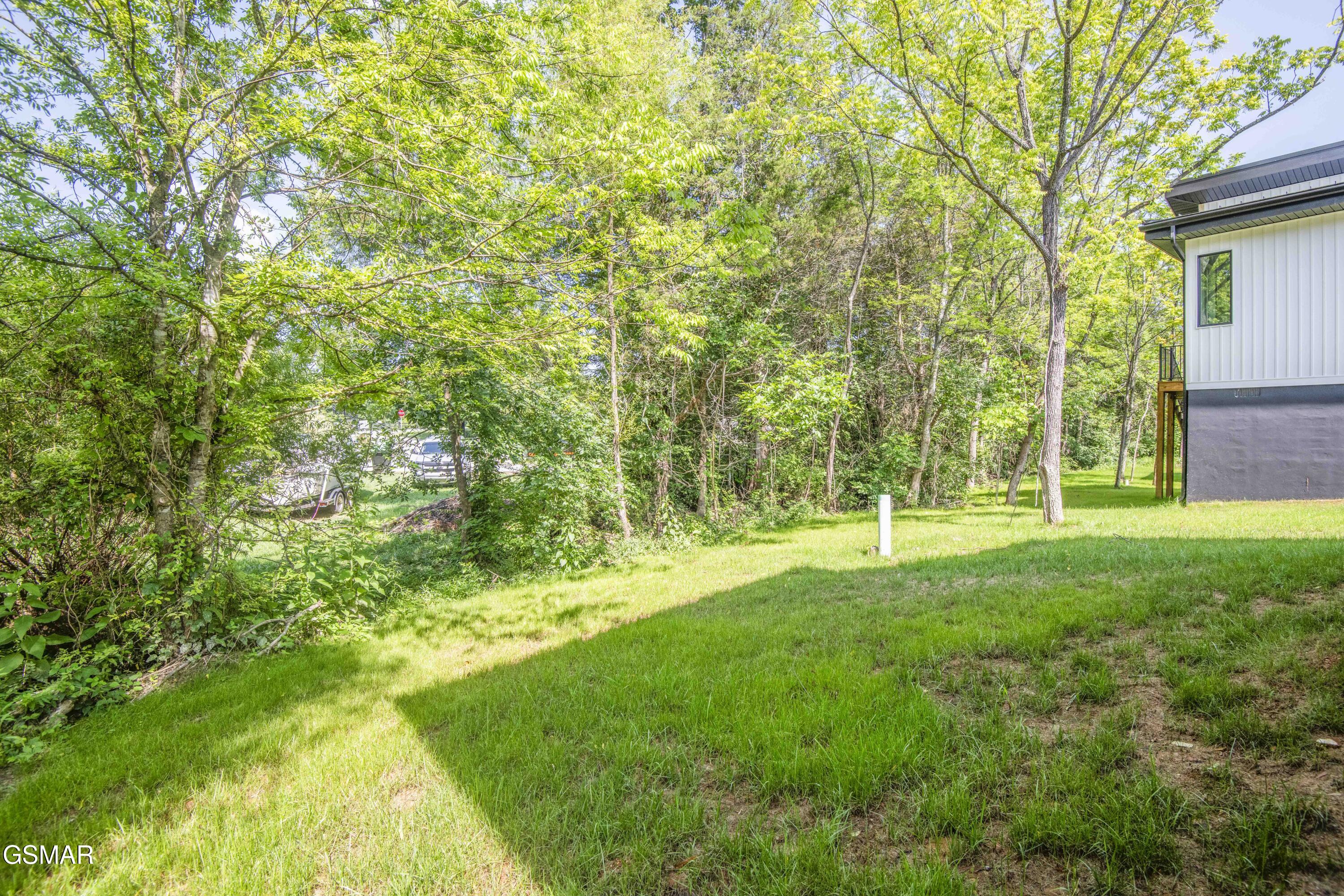 2325 Rock Gardens Drive Sevierville TN 37876