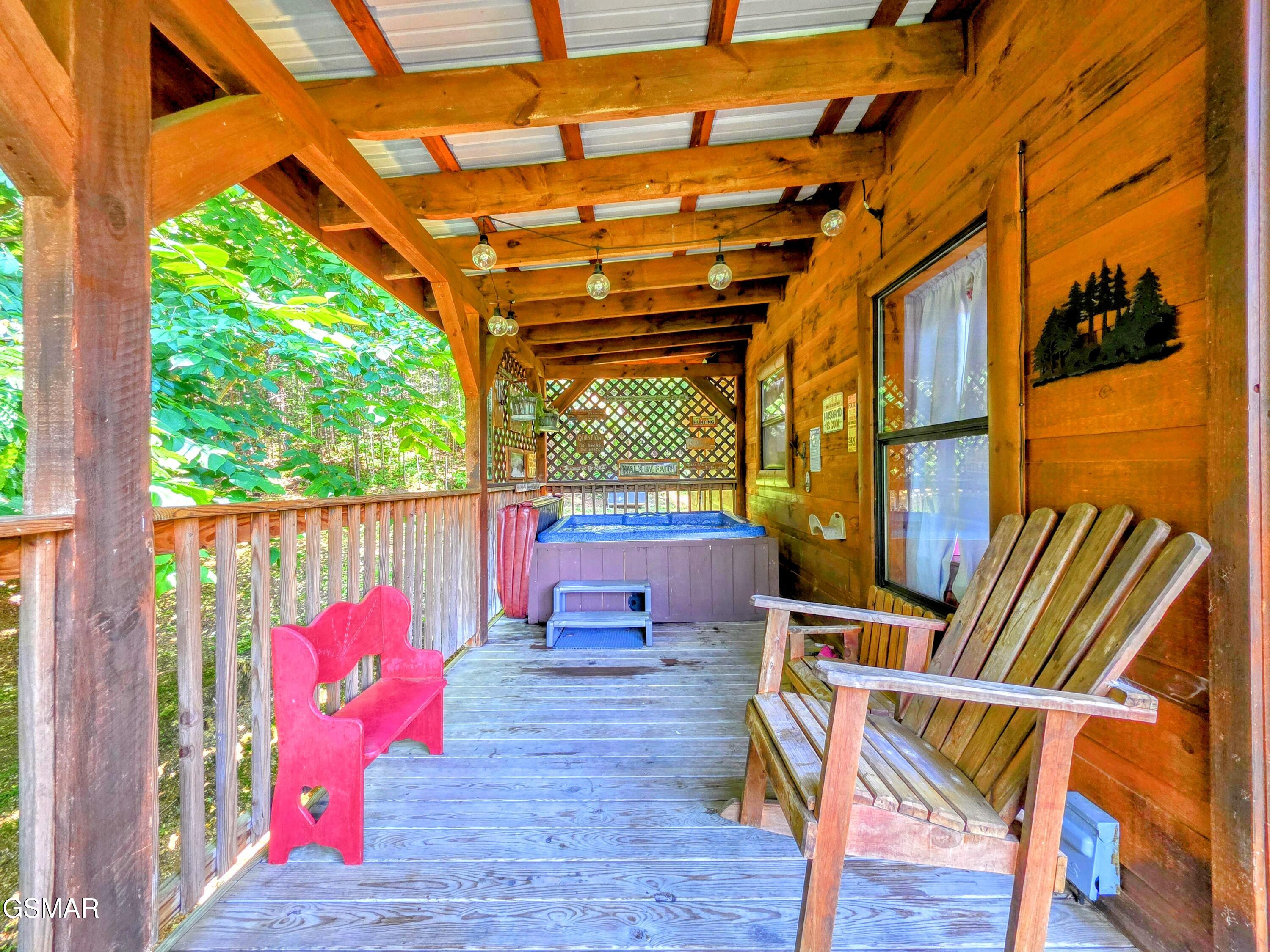 2010 Bird Ridge Road Sevierville TN 37876