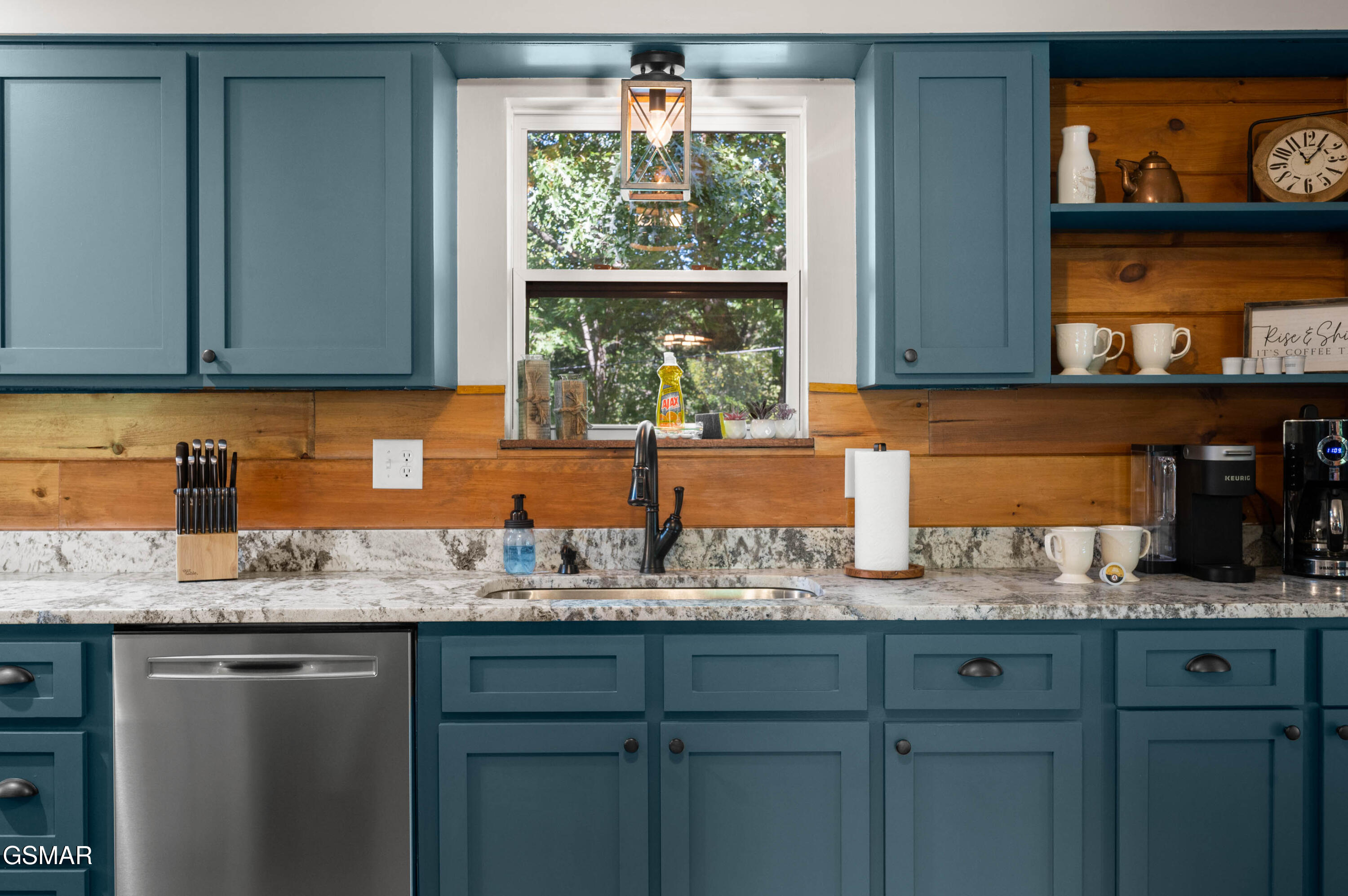 4357 Boogertown Road Sevierville TN 37876