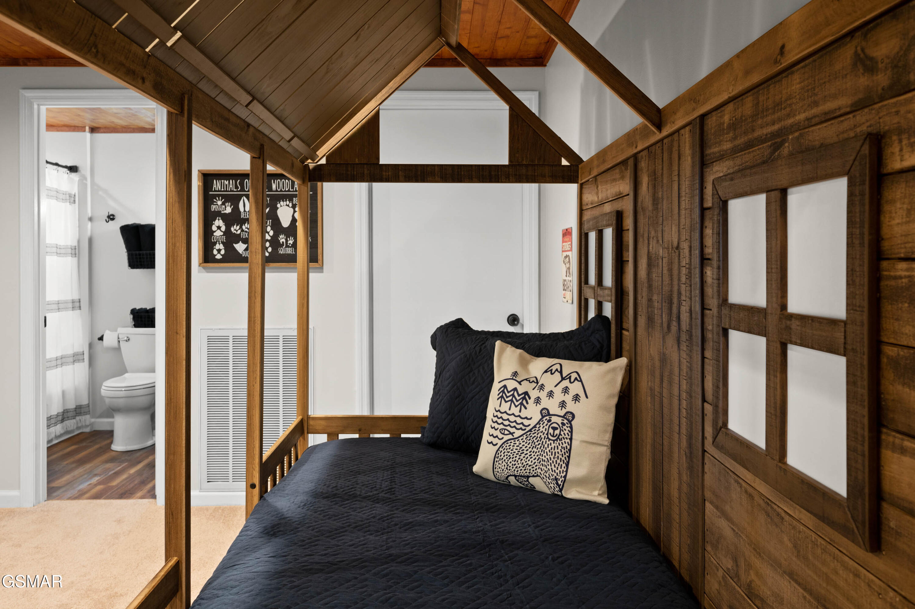 4357 Boogertown Road Sevierville TN 37876