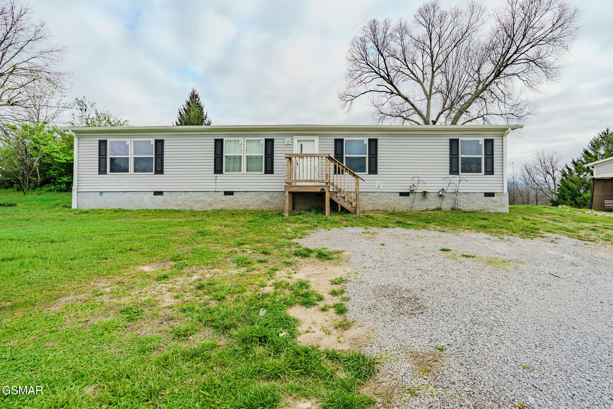1306 W Morris Street Sweetwater TN 37874