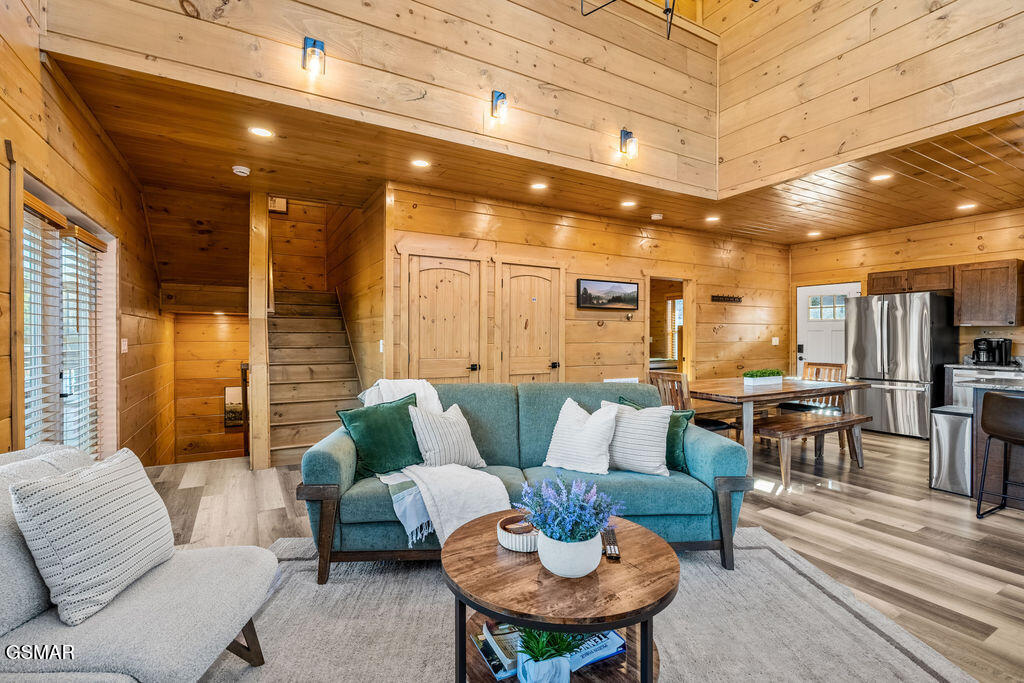 2832 Sequoia Road Pigeon Forge TN 37863