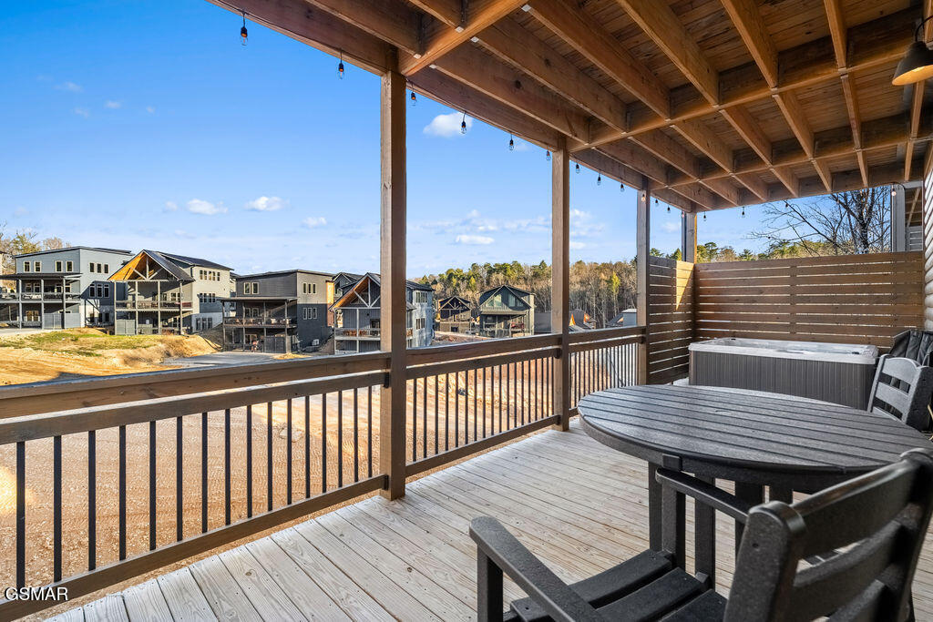 2832 Sequoia Road Pigeon Forge TN 37863