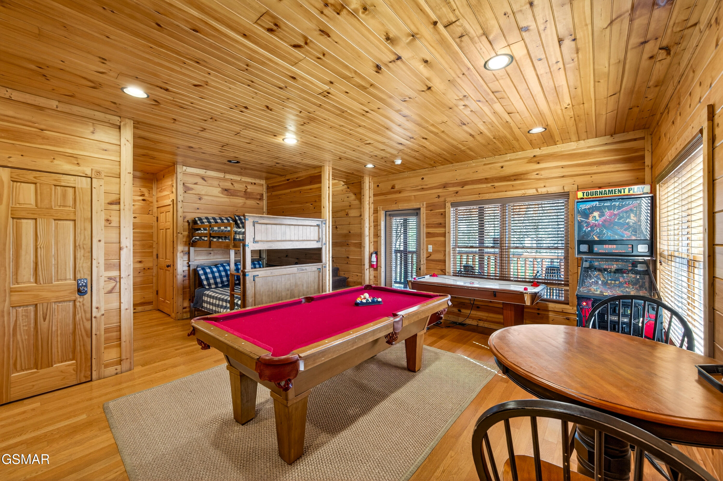 922 Parkview Point Way Gatlinburg TN 37738