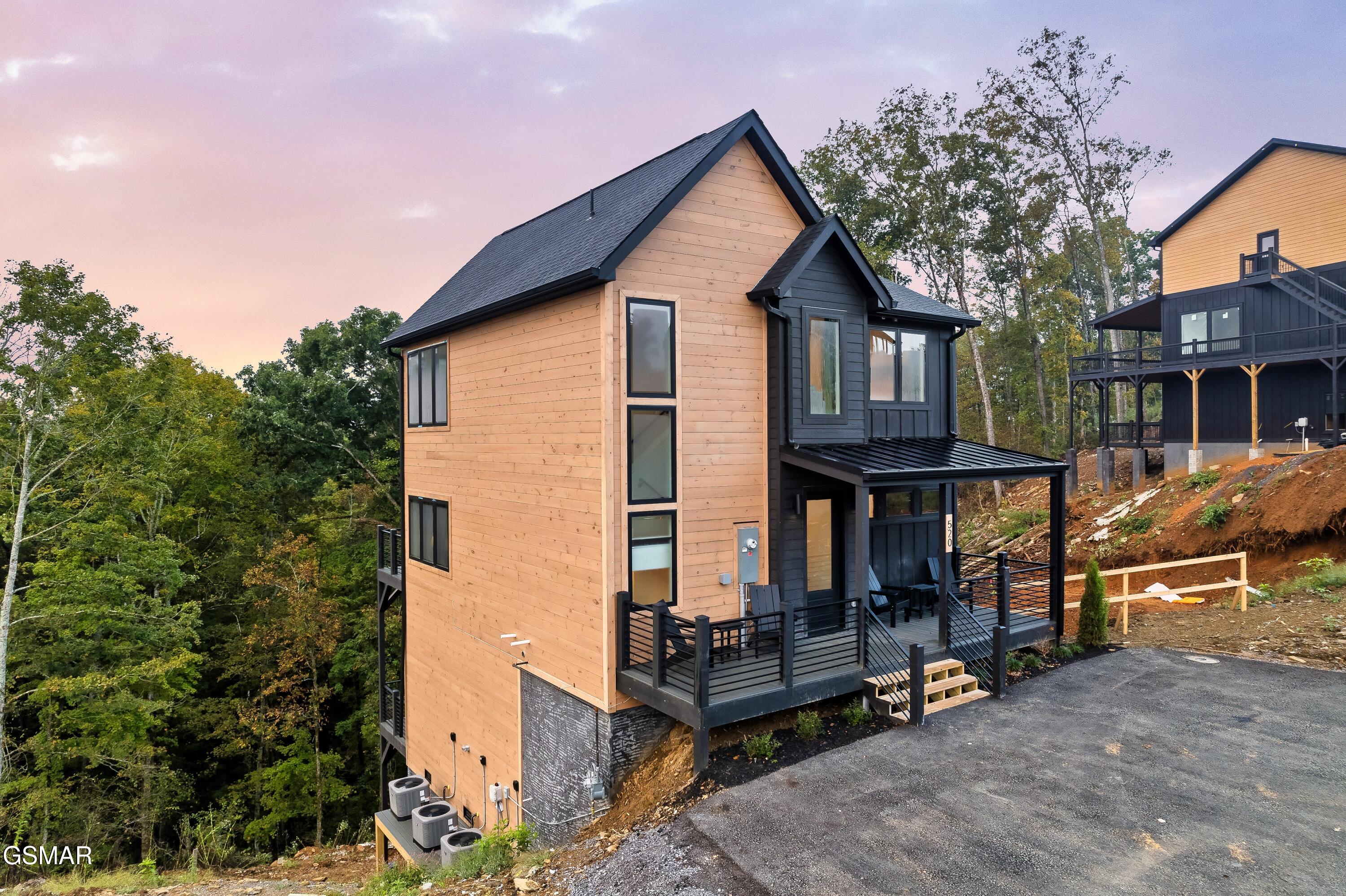 520 New Venture Way Sevierville TN 37876