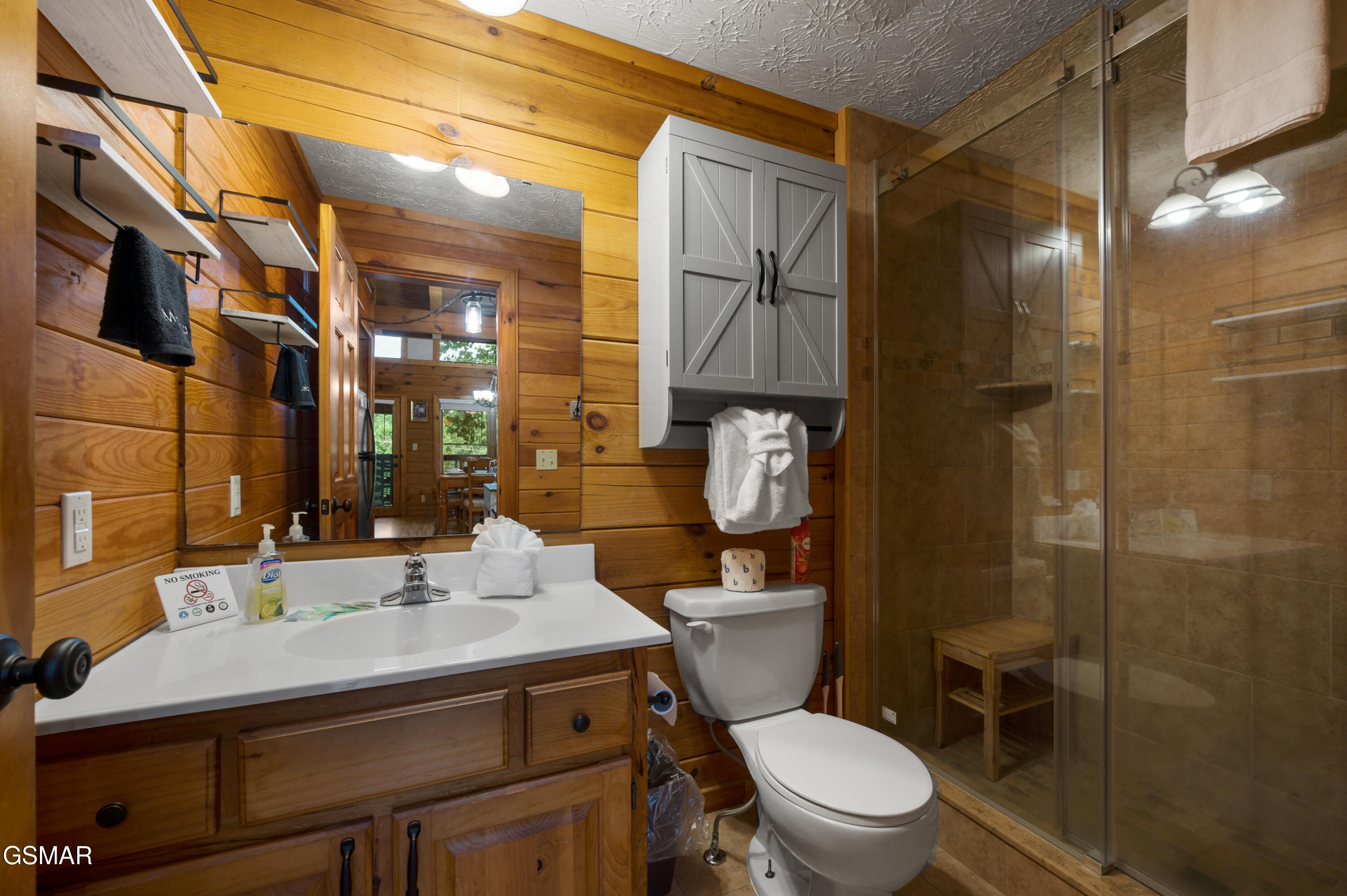 3629 Country Pines Way Sevierville TN 37876