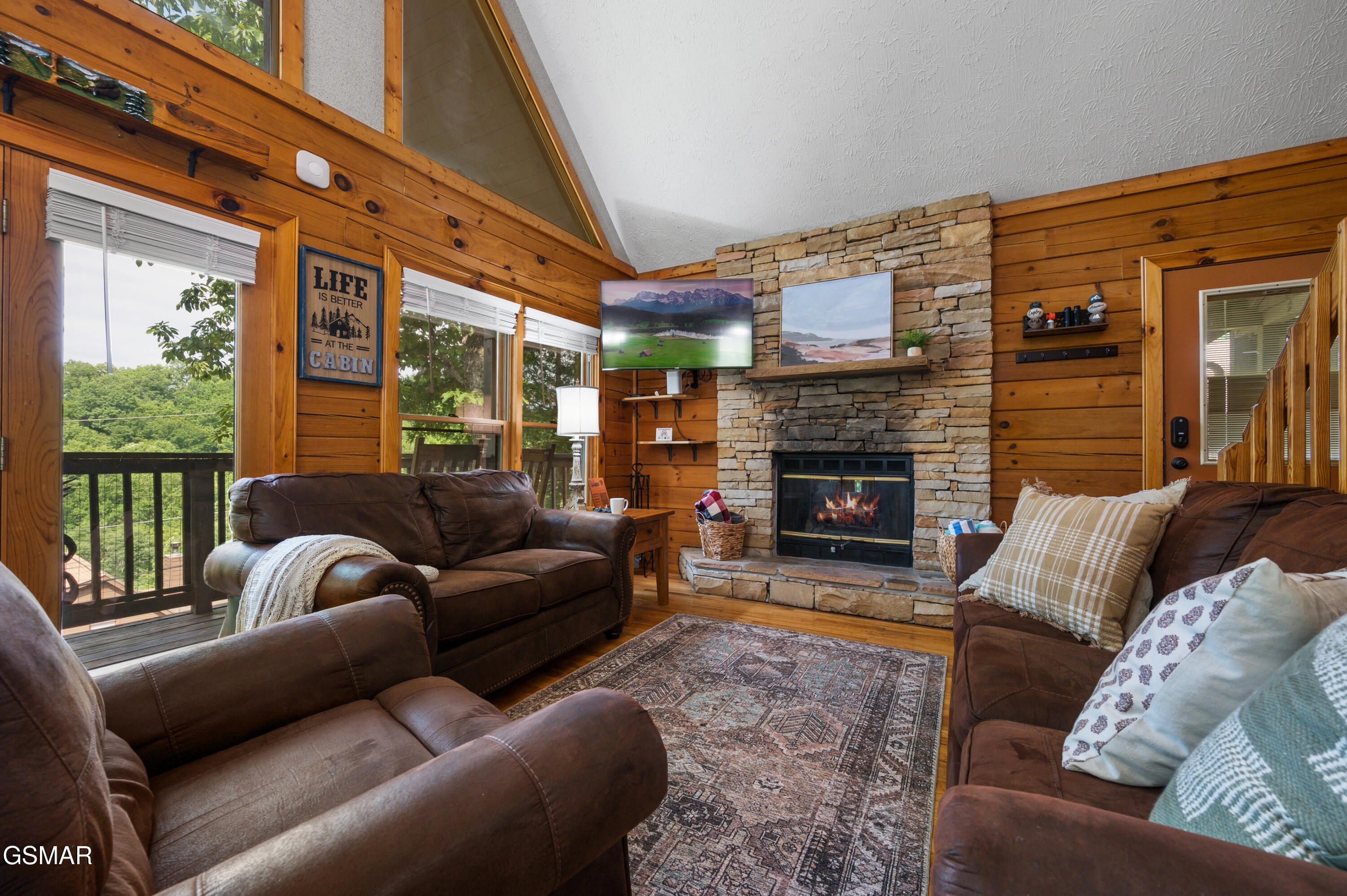 3629 Country Pines Way Sevierville TN 37876