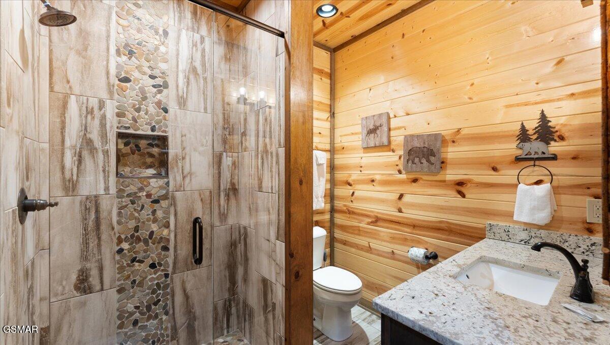 2215 Cub Circle Sevierville TN 37862