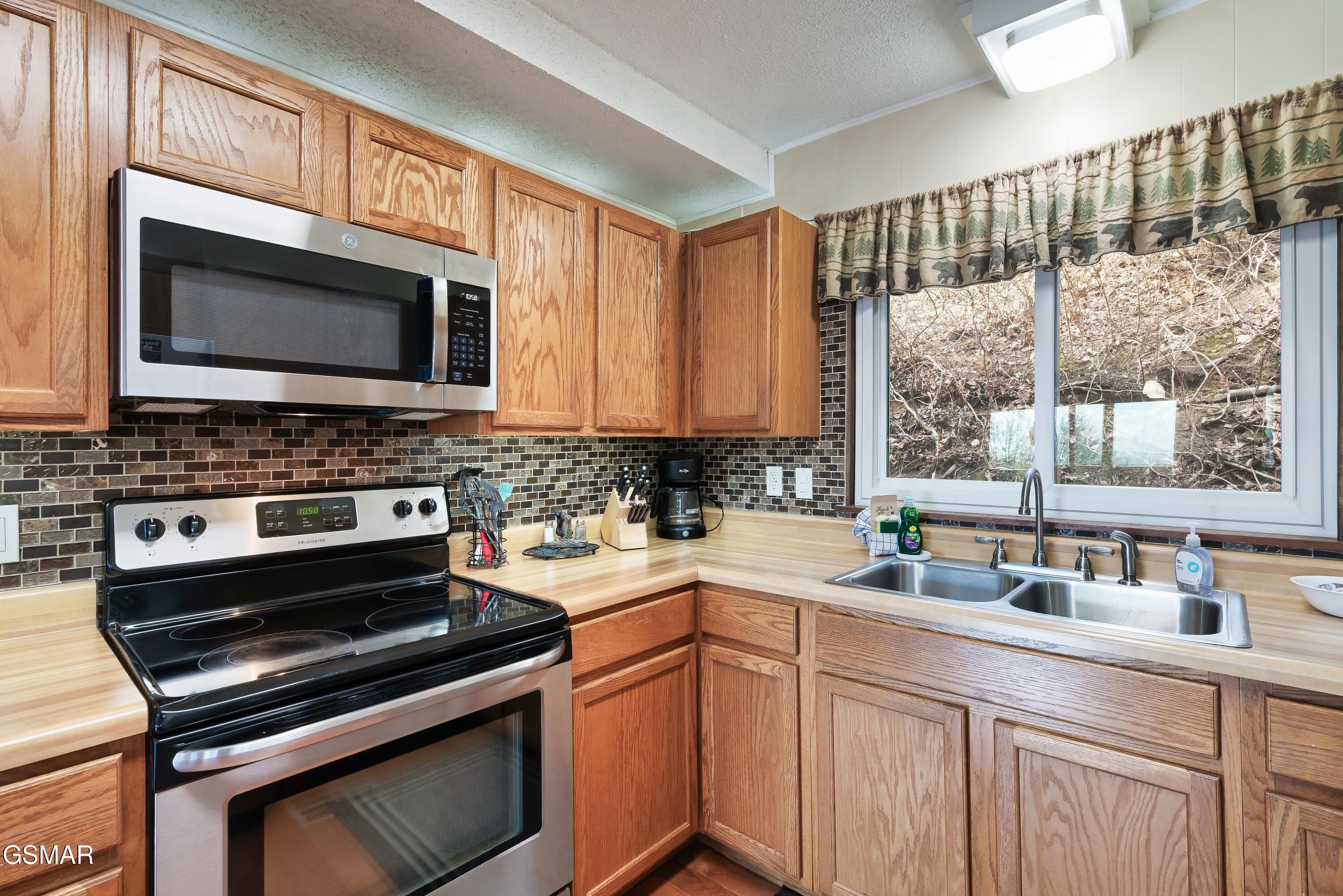 1480 Zurich Road Gatlinburg TN 37738