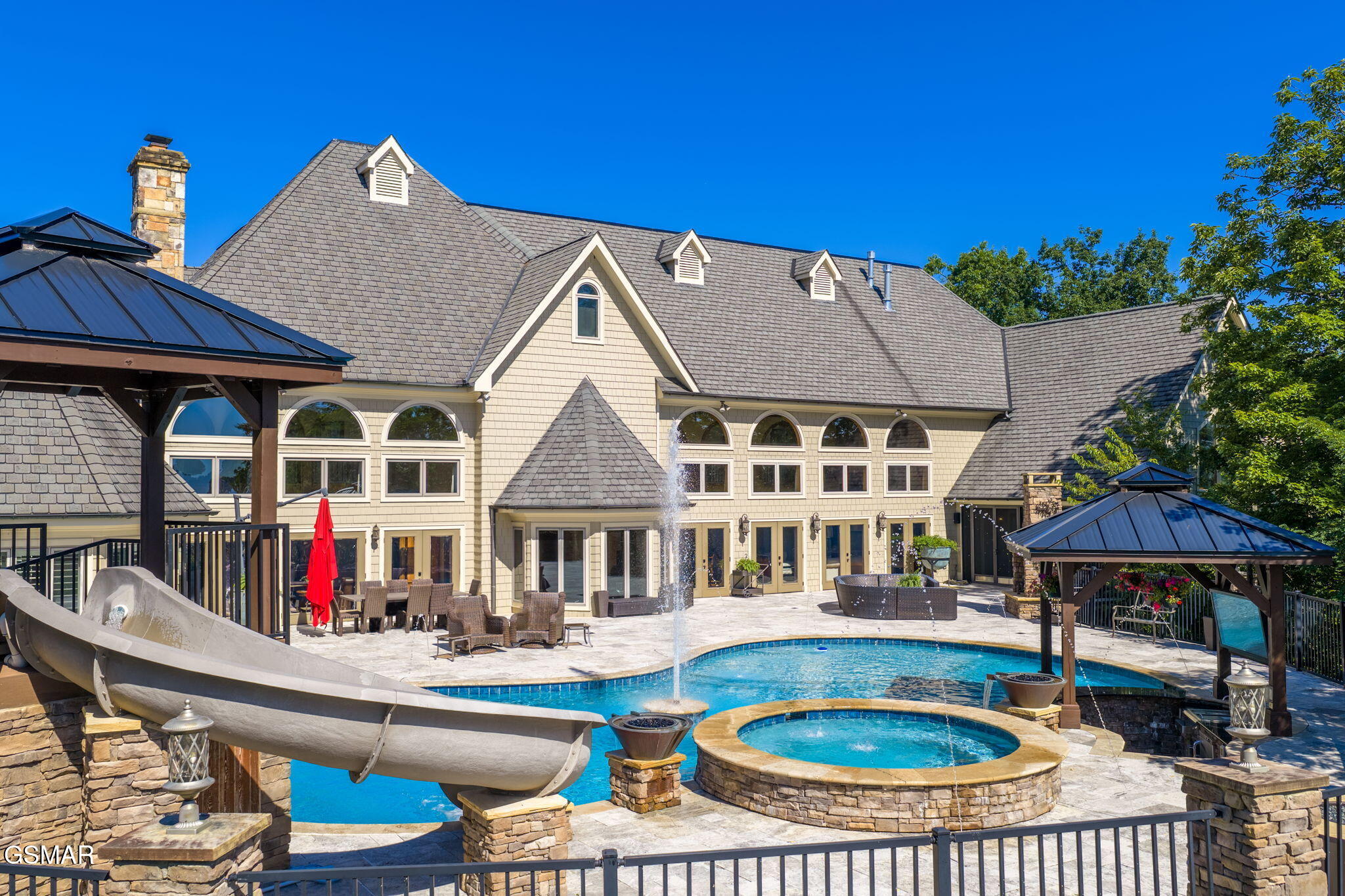 2205 Battle Hill Road Pigeon Forge TN 37863