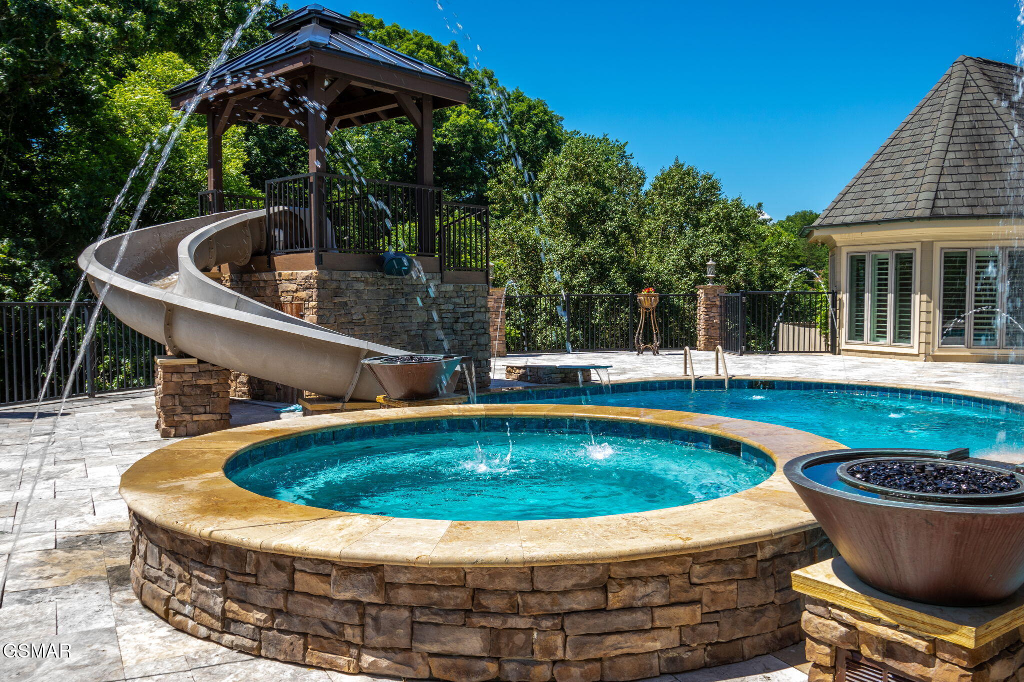 2205 Battle Hill Road Pigeon Forge TN 37863