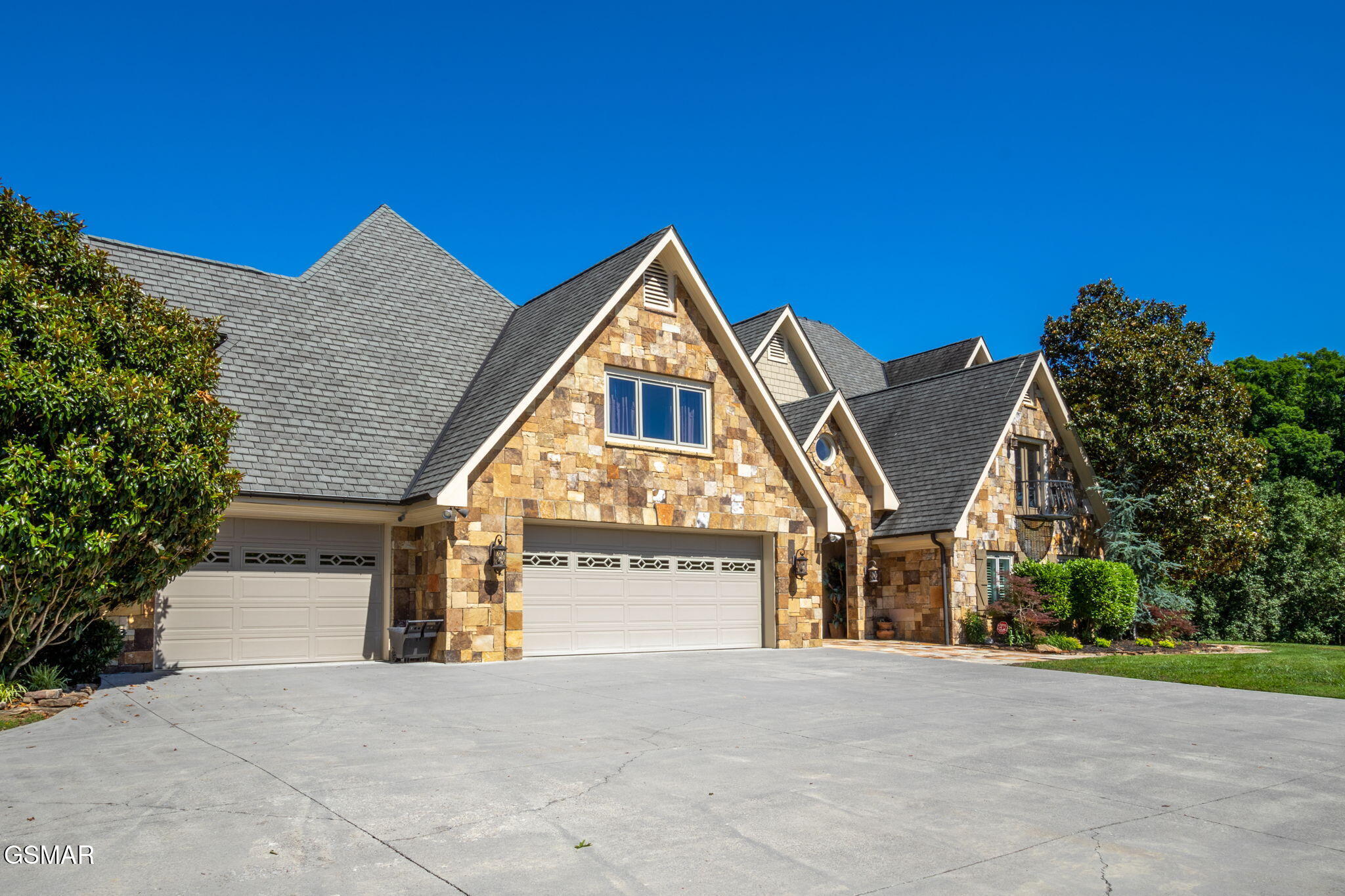 2205 Battle Hill Road Pigeon Forge TN 37863