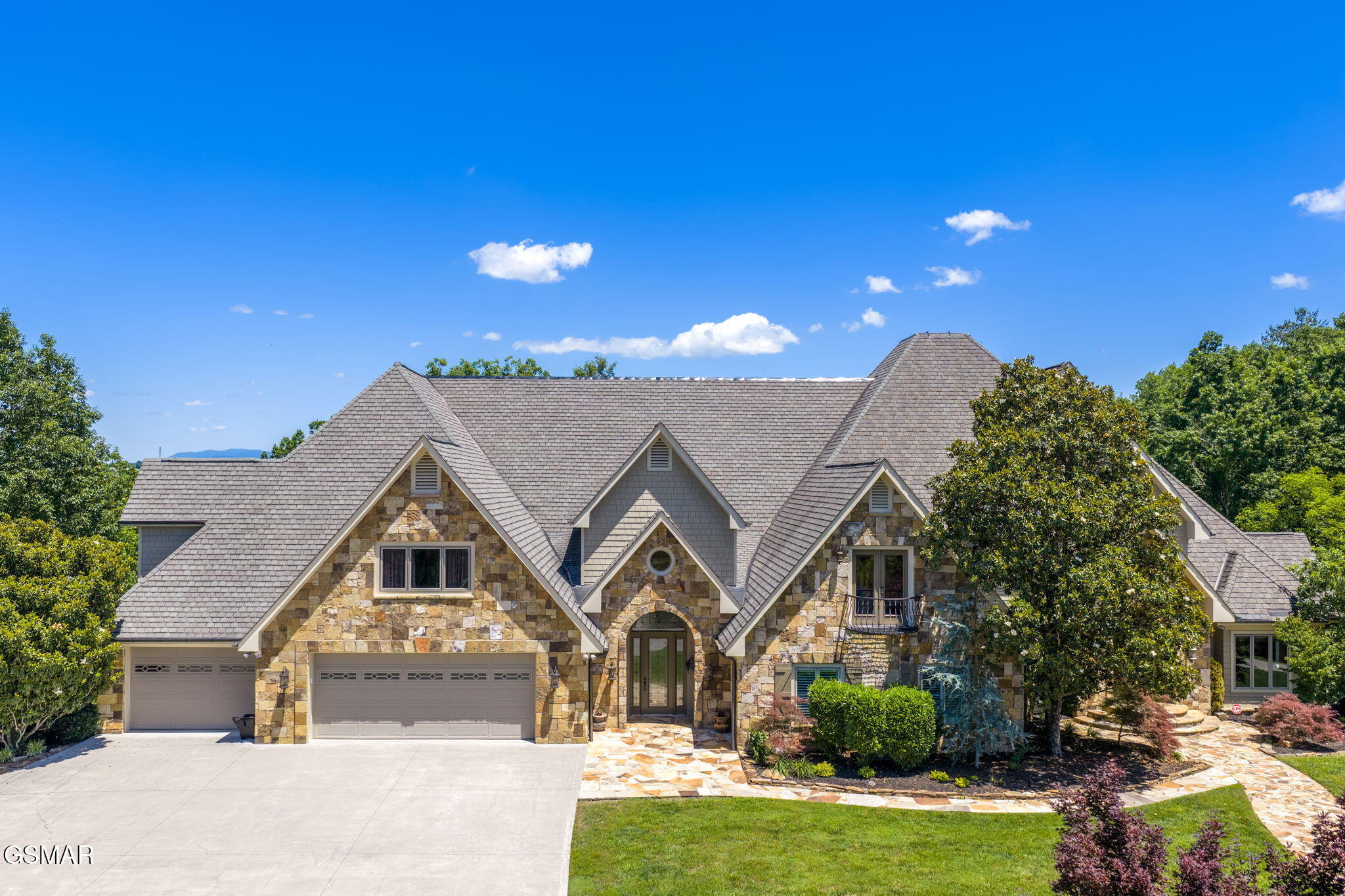 2205 Battle Hill Road Pigeon Forge TN 37863