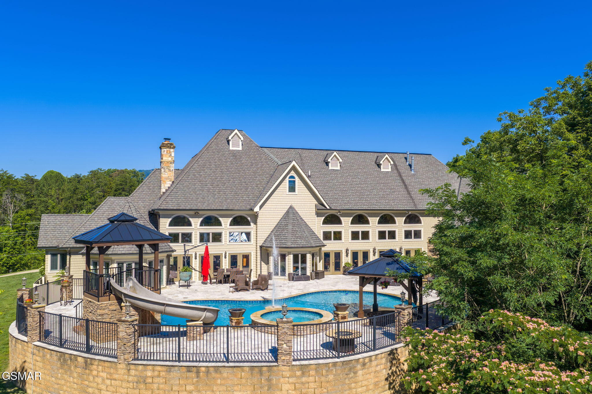 2205 Battle Hill Road Pigeon Forge TN 37863