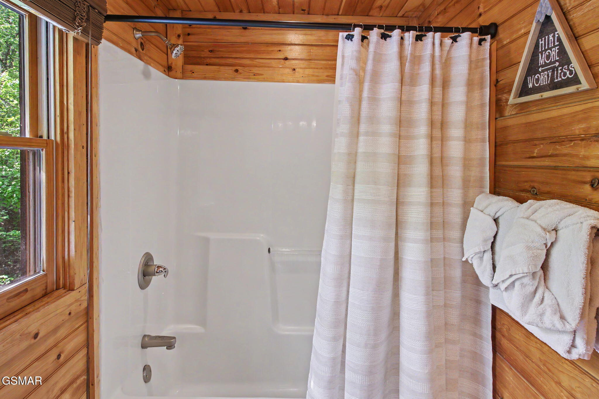 1943 Elk Springs Way Gatlinburg TN 37738