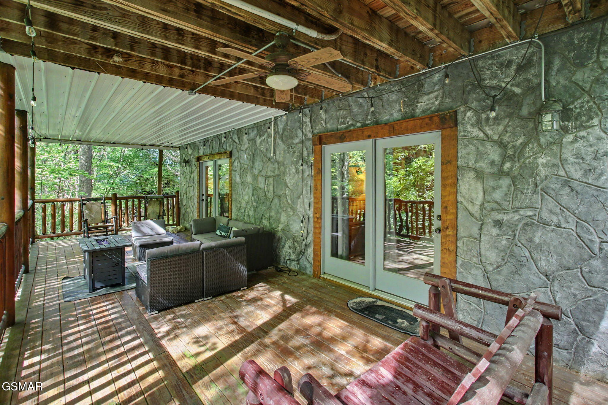 1943 Elk Springs Way Gatlinburg TN 37738