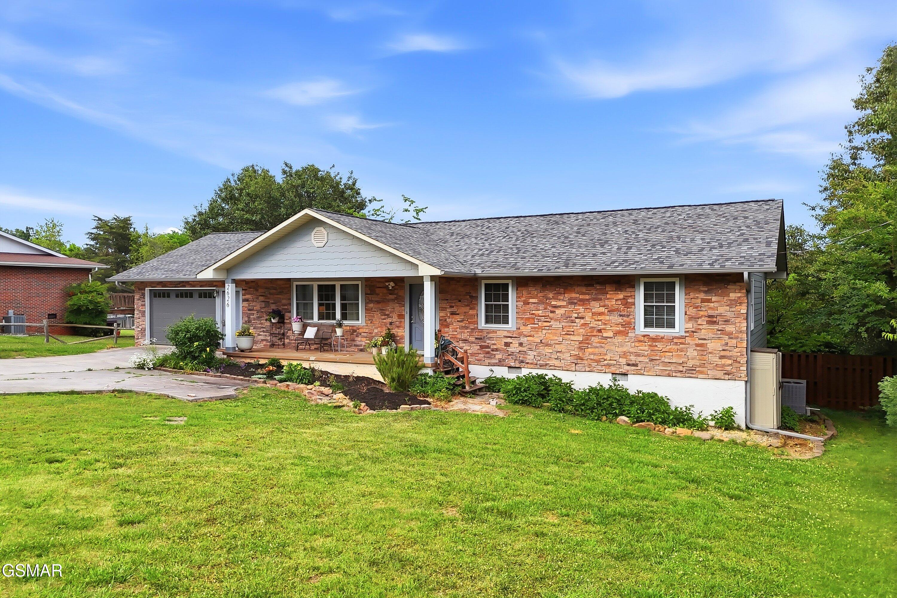 2626 Fisherman Street Kodak TN 37764